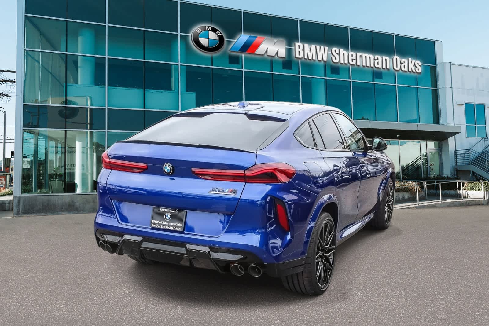 Thumbnail: 2027 BMW X6 - 4