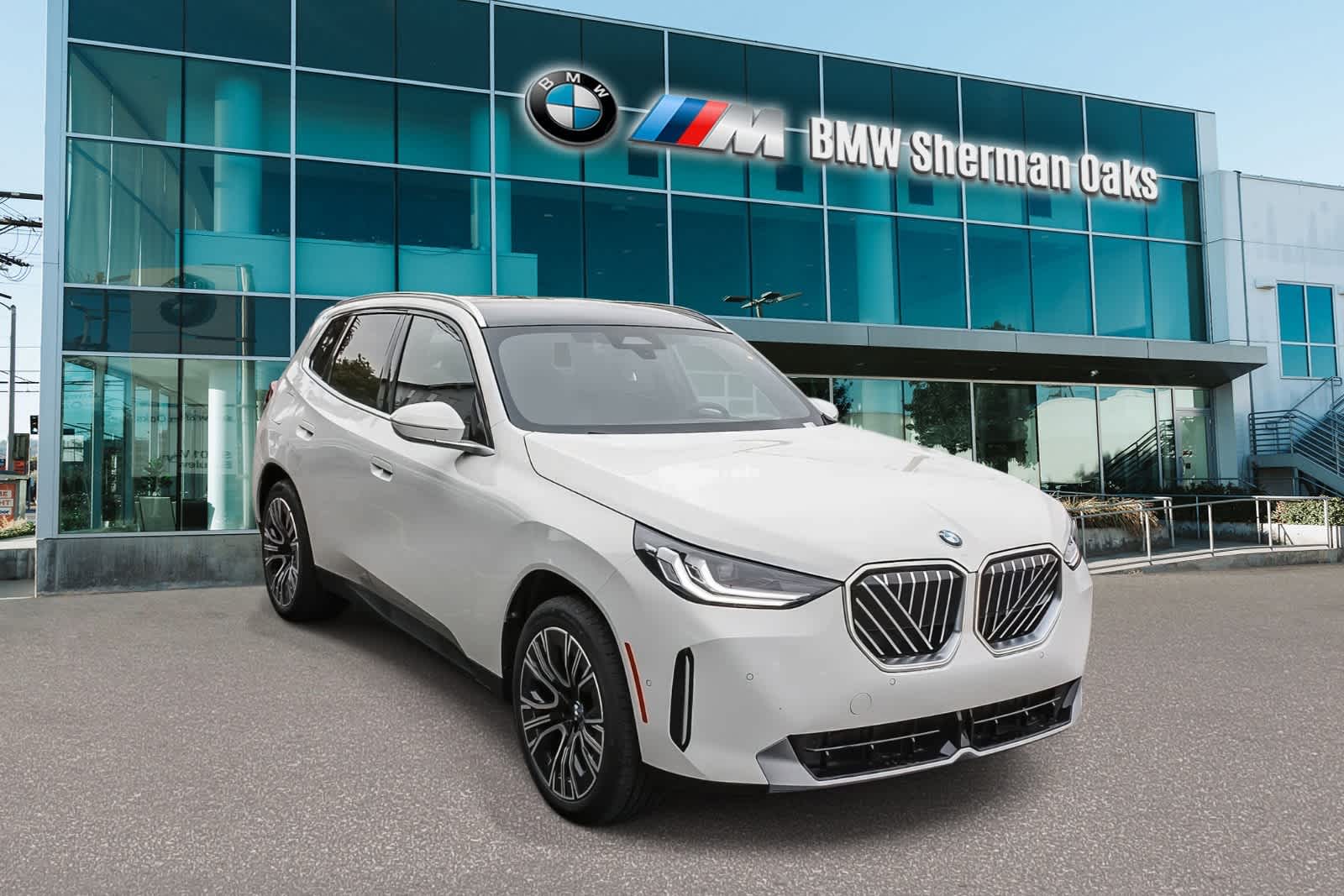 Thumbnail: 2026 BMW X3 - 3