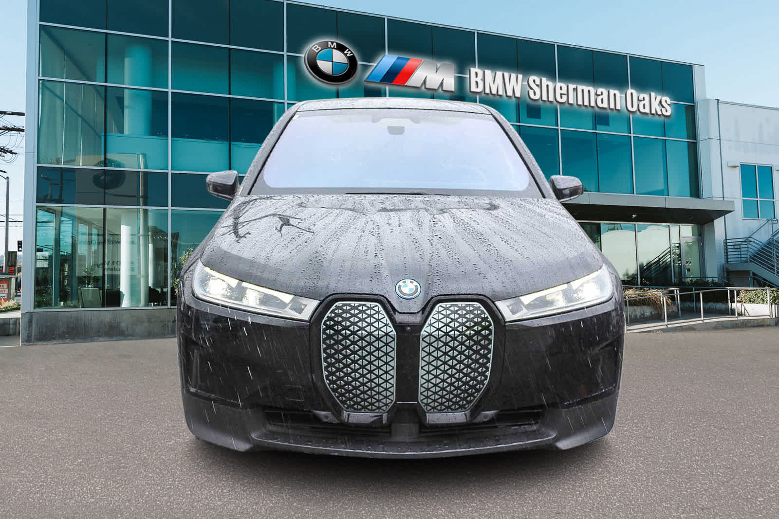 Thumbnail: 2023 BMW iX - 2