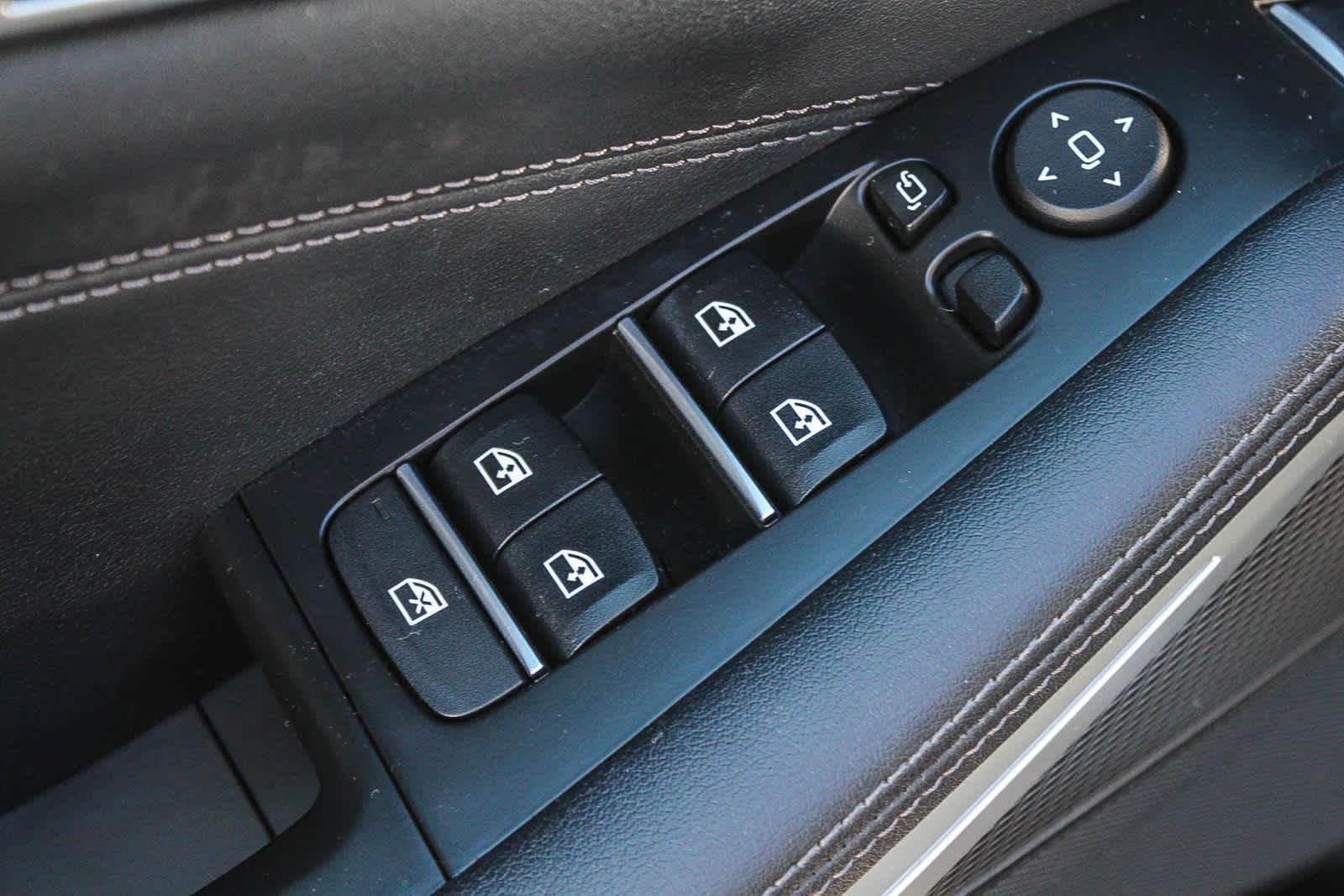 Thumbnail: 2023 BMW X5 - 20