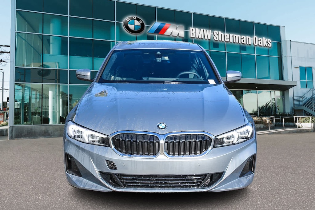 New 2026 BMW 330i Sedan