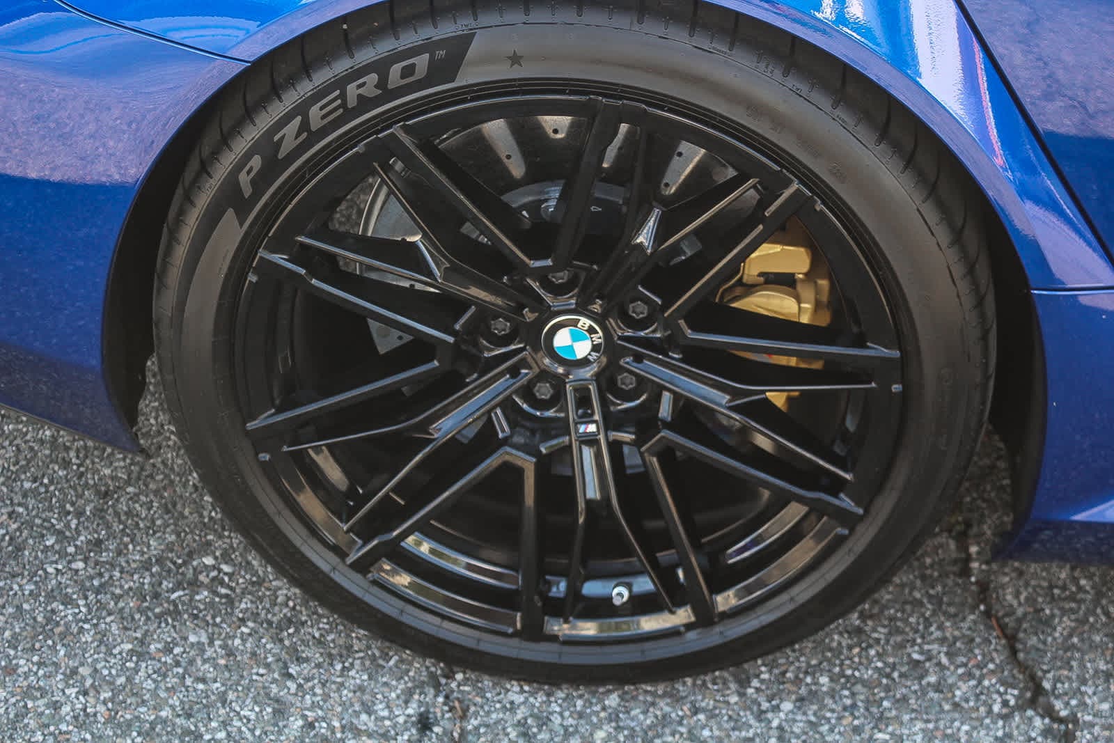 Thumbnail: 2025 BMW M5 - 14