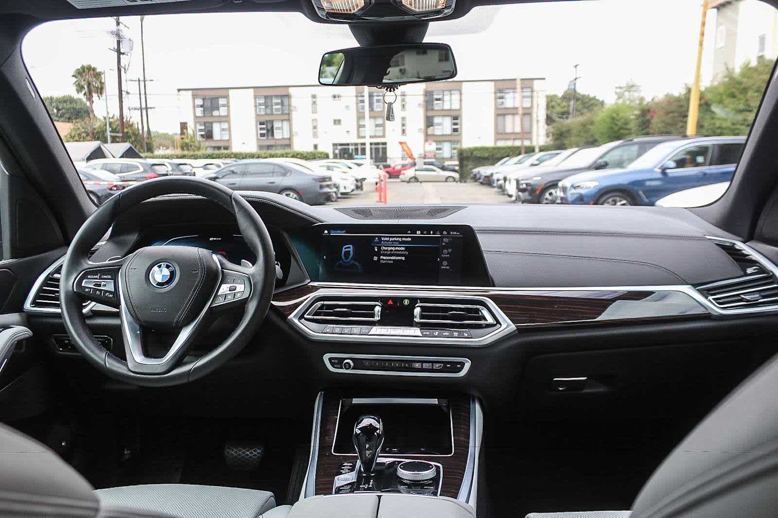 Thumbnail: 2023 BMW X5 - 11
