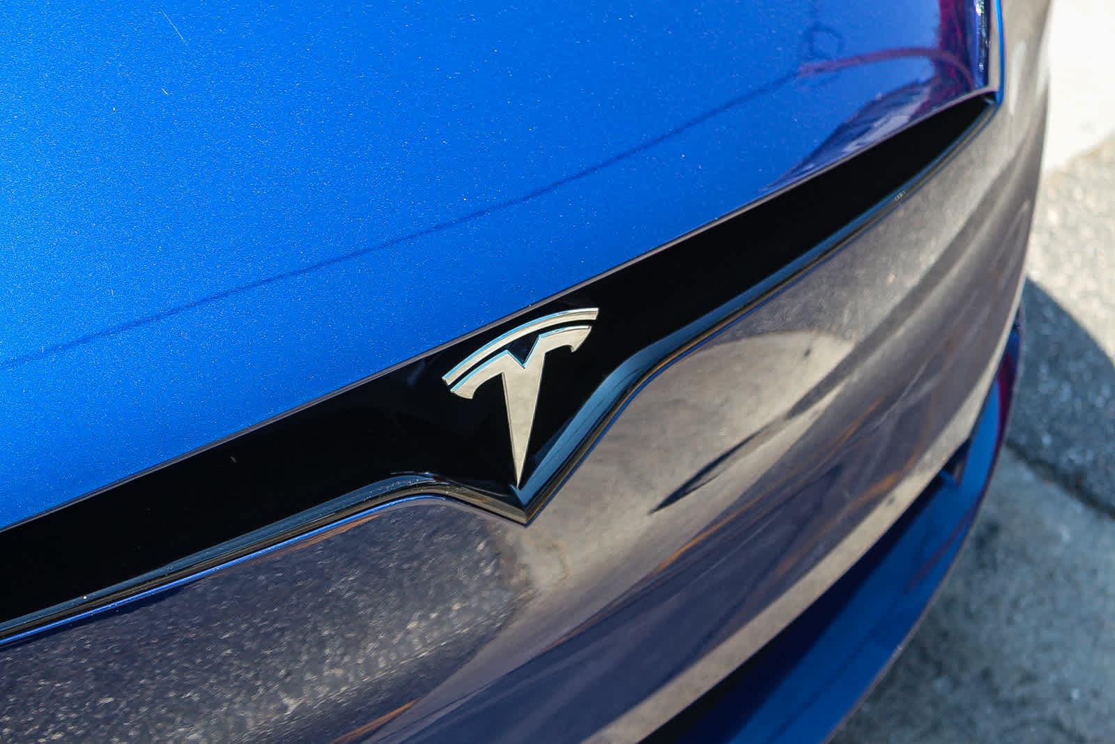 2023 Tesla Model X Standard Range 11