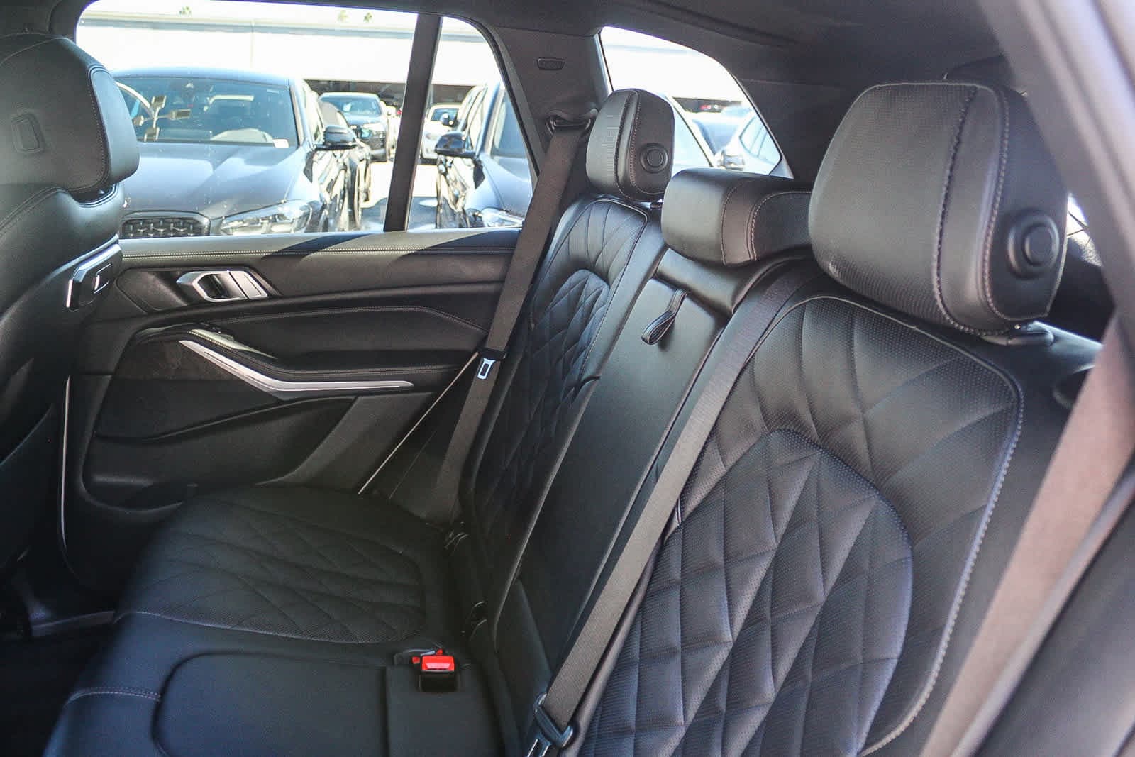 Thumbnail: 2025 BMW X5 - 18