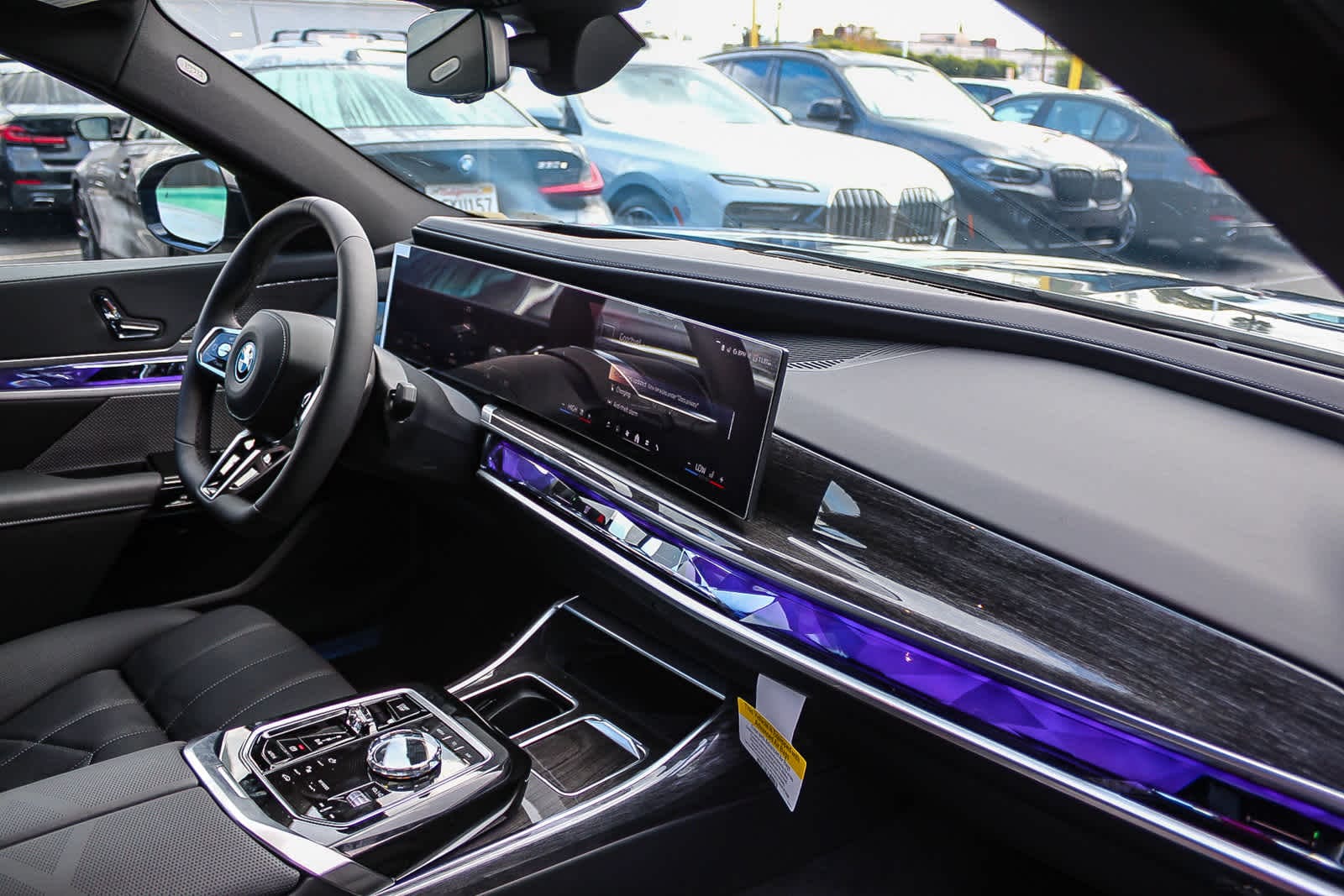 Thumbnail: 2026 BMW i7 - 16