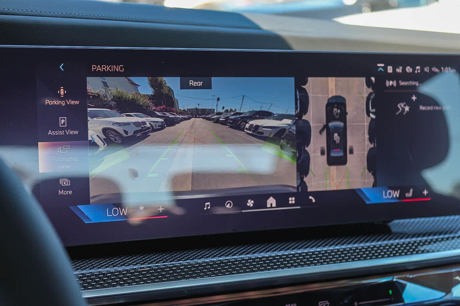 Thumbnail: 2026 BMW 7 Series - 23