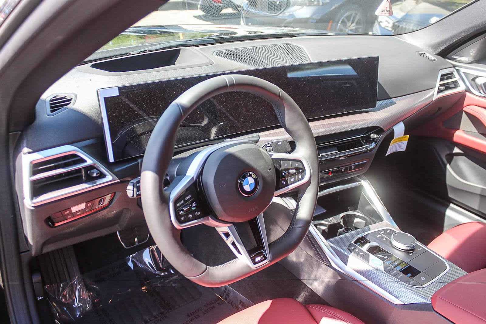 Thumbnail: 2026 BMW i4 - 16