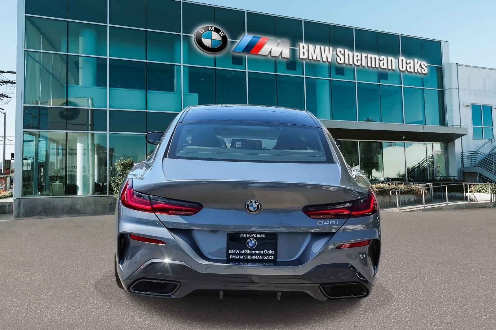 Thumbnail: 2026 BMW 8 Series - 5
