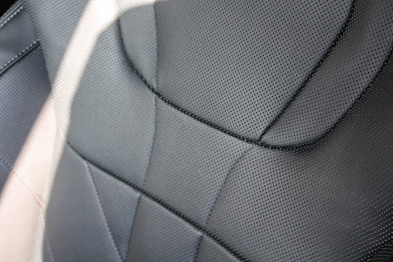 Thumbnail: 2024 BMW XM - 24