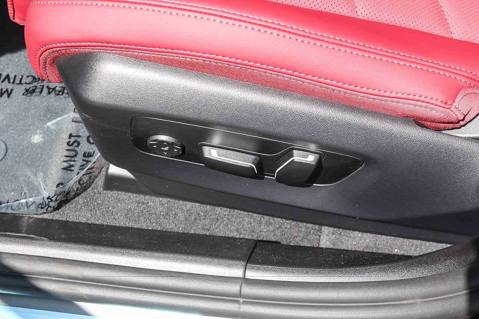 Thumbnail: 2027 BMW 5 Series - 20