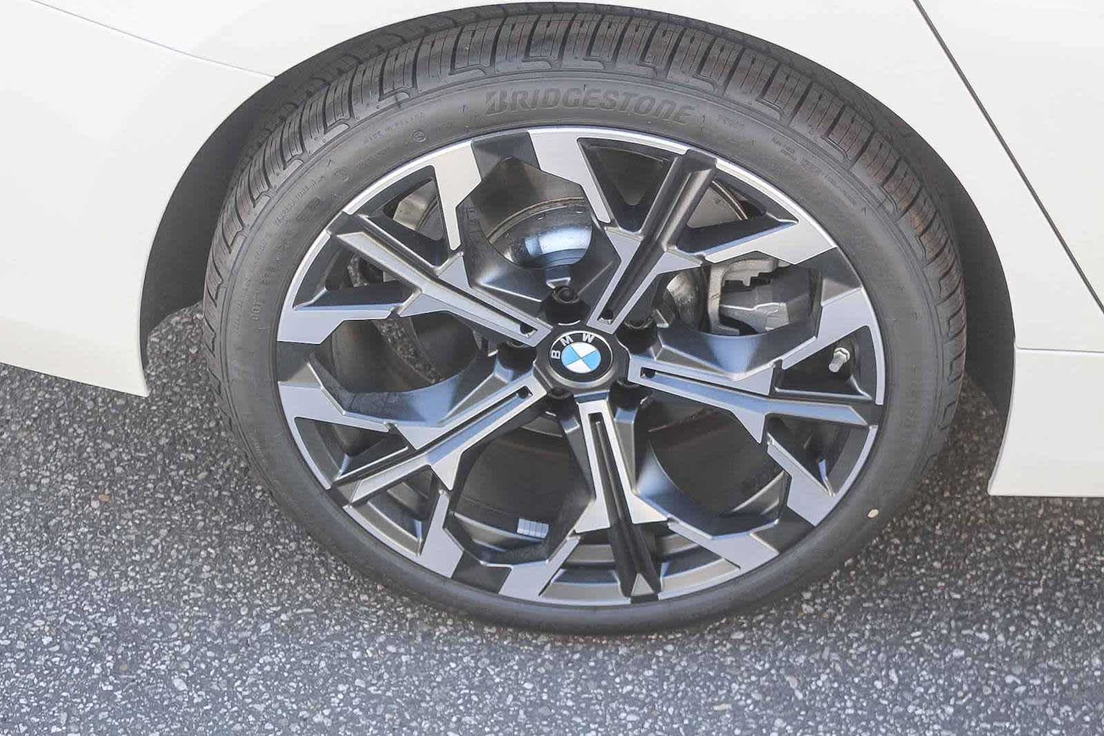 Thumbnail: 2026 BMW 3 Series - 8