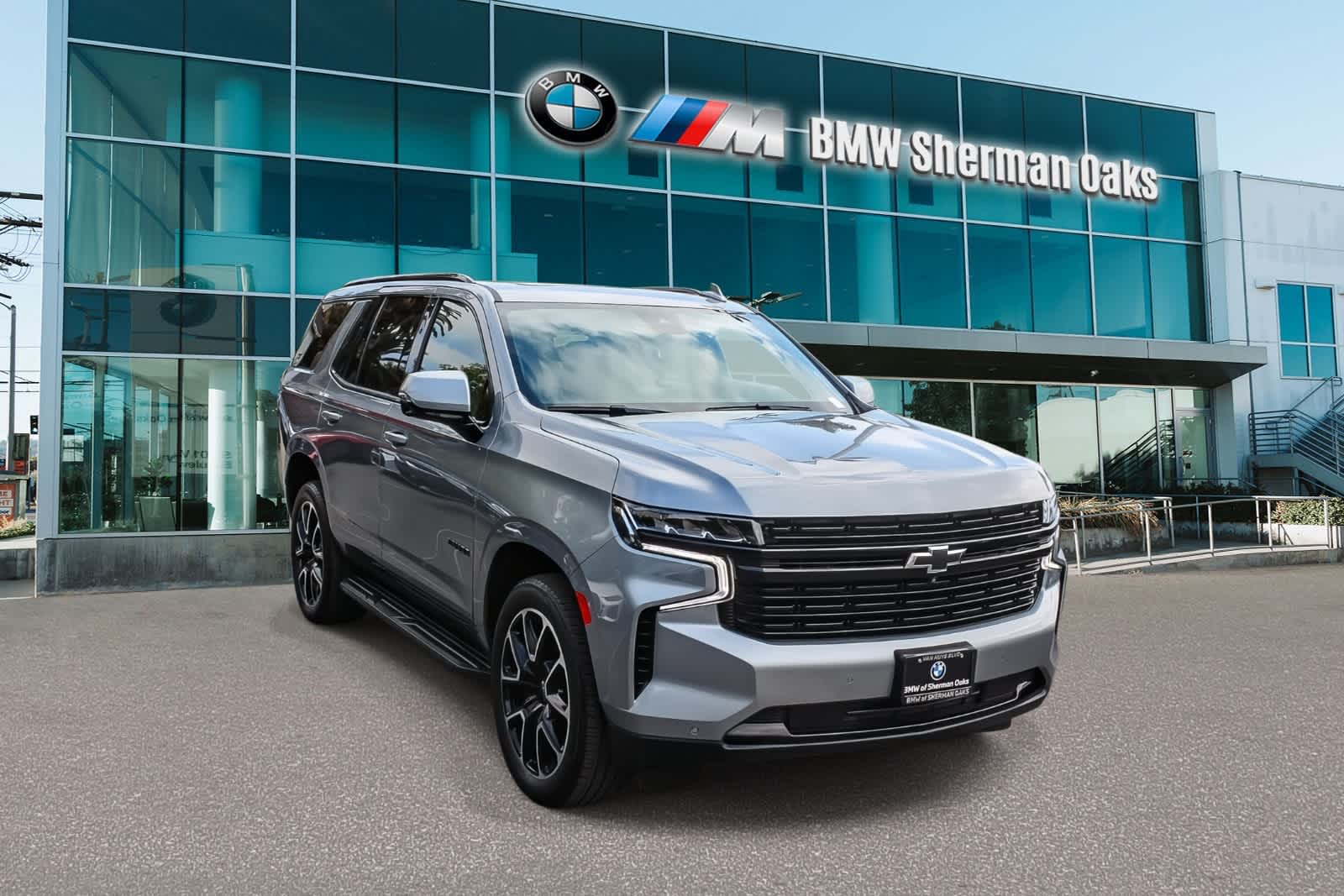 Thumbnail: 2023 Chevrolet Tahoe - 2