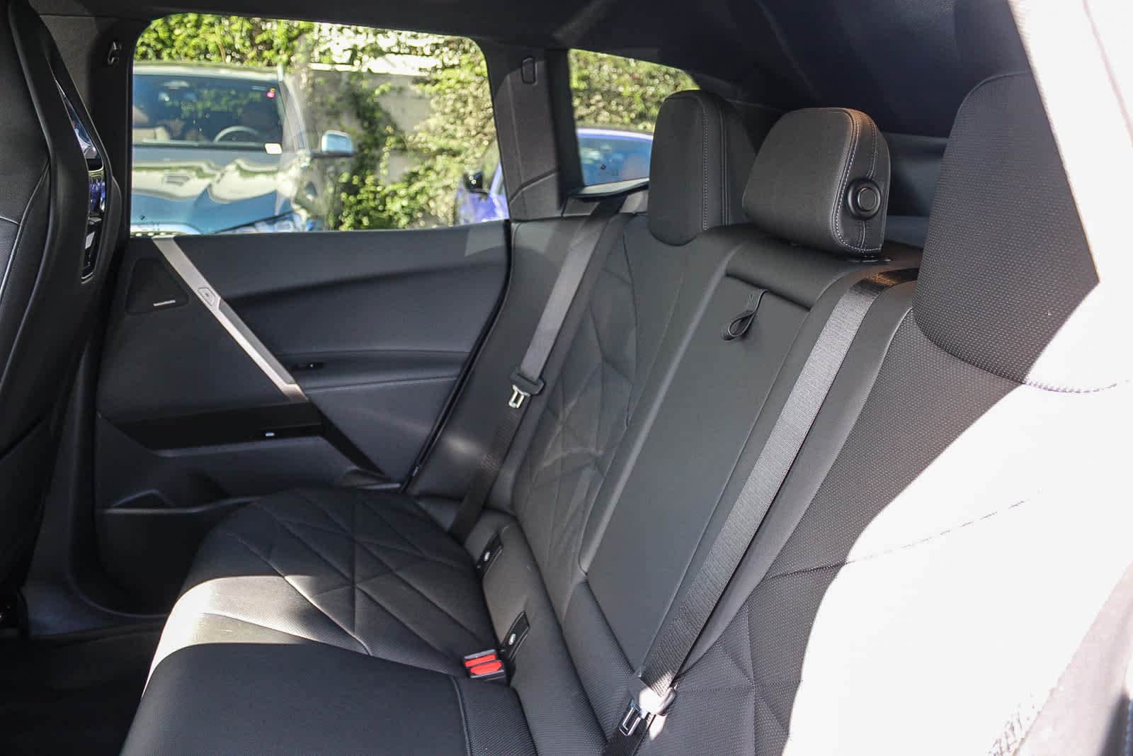 Thumbnail: 2026 BMW iX - 18