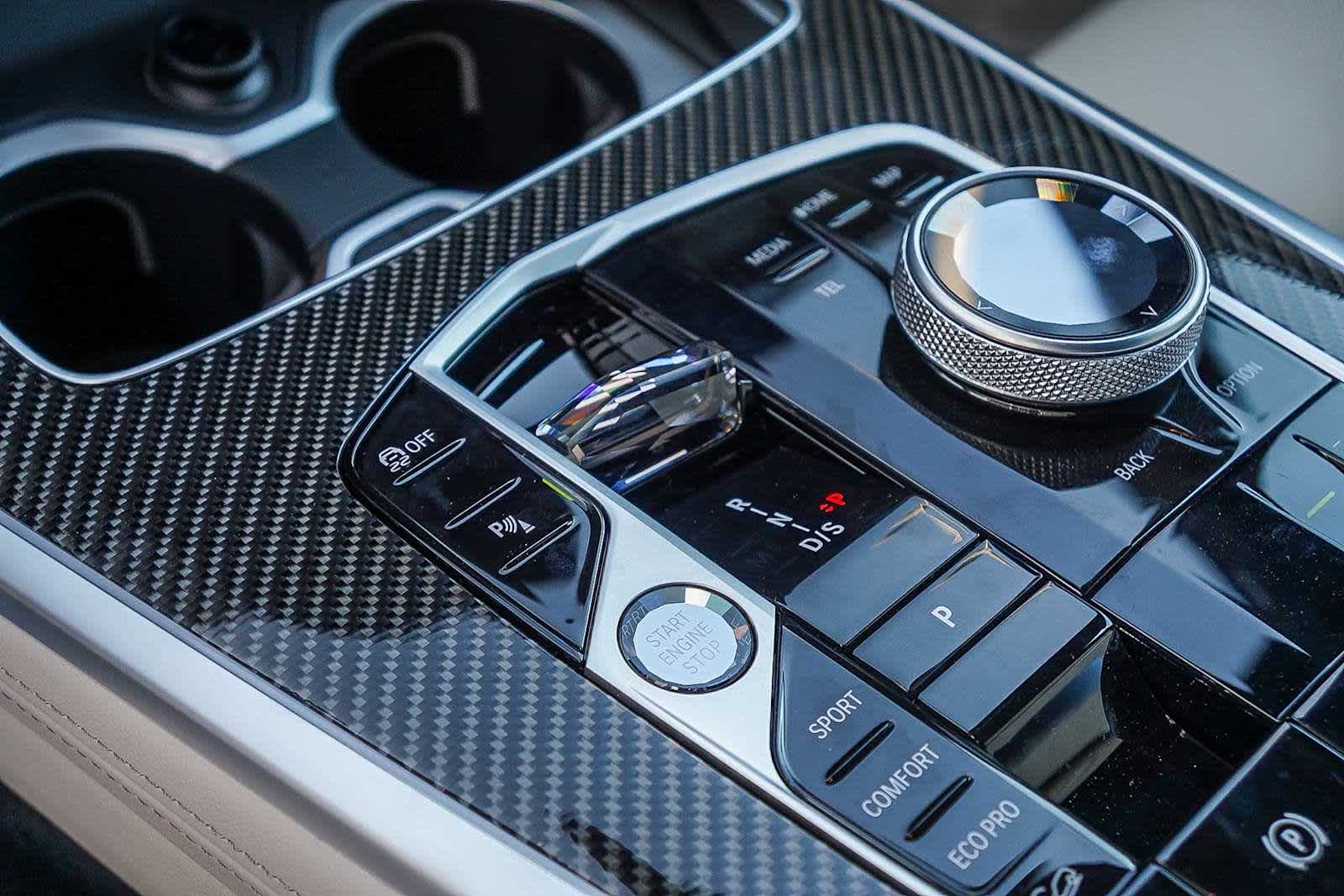 Thumbnail: 2026 BMW X7 - 22