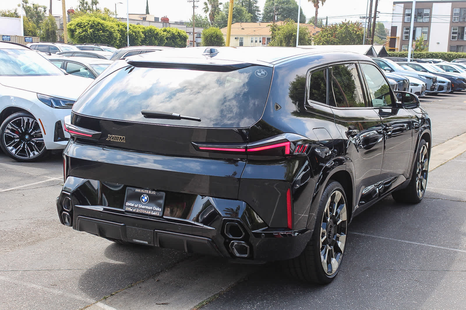 2023 BMW XM photo 4