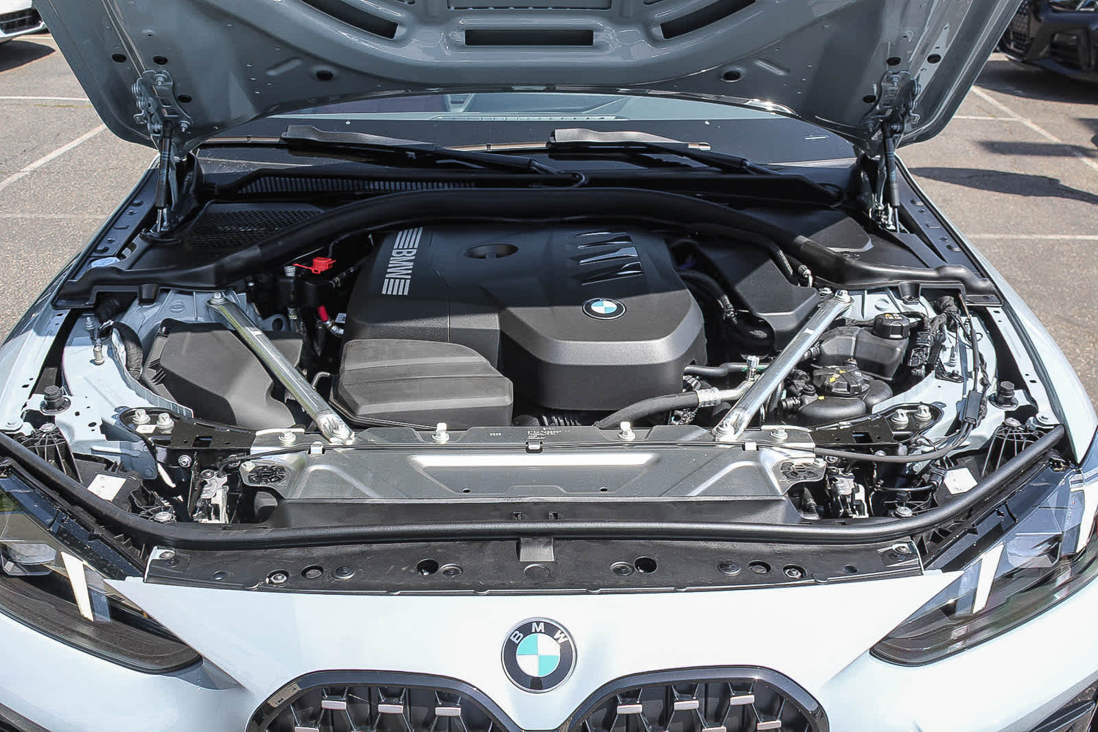 Thumbnail: 2026 BMW 4 Series - 25