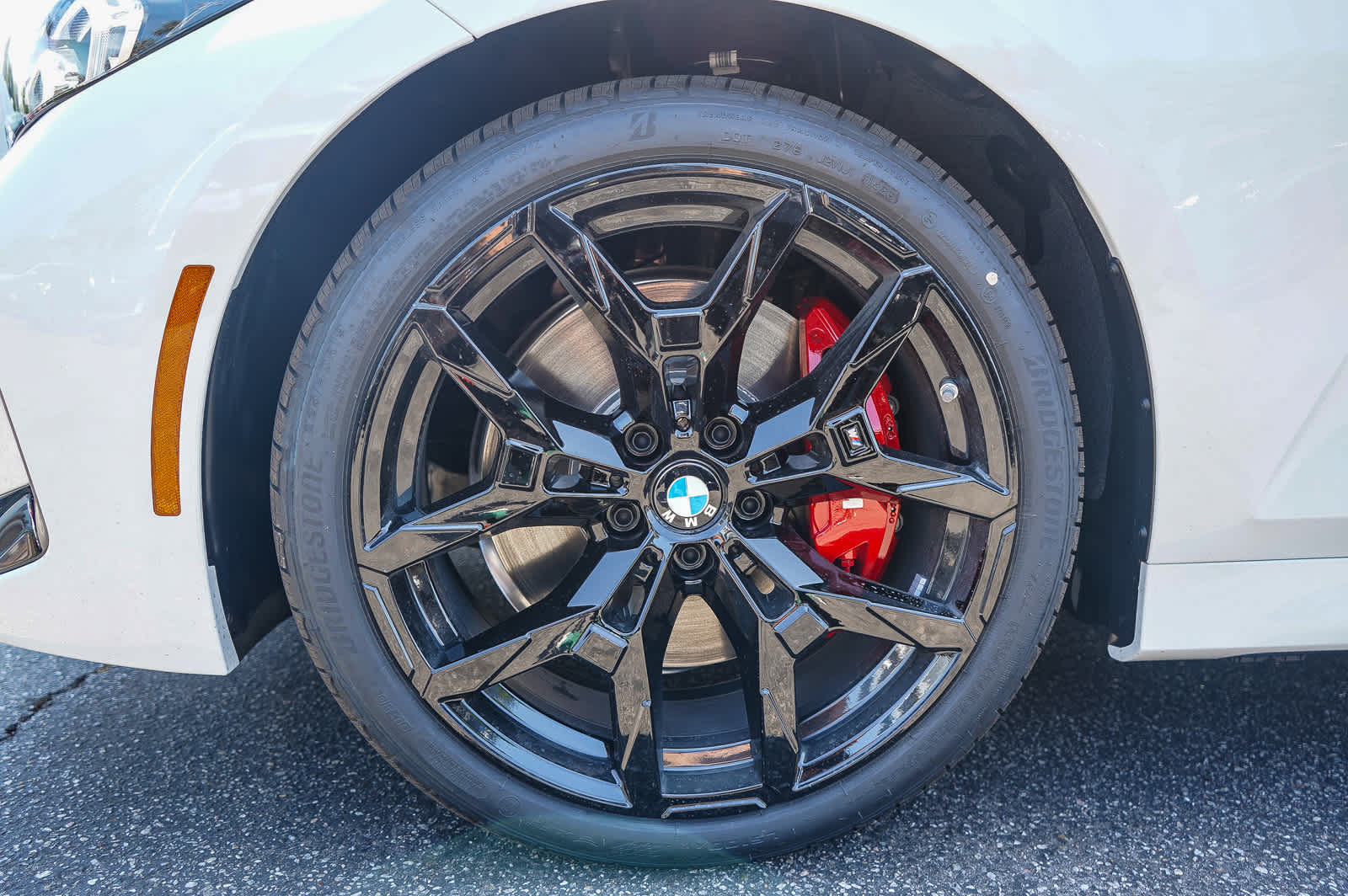 Thumbnail: 2026 BMW 3 Series - 9