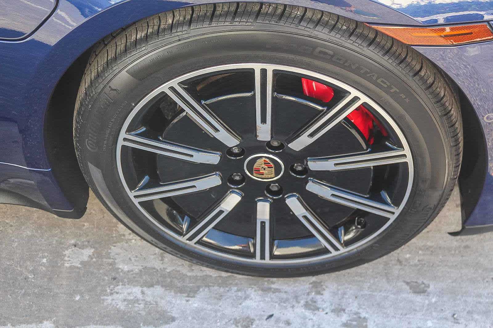 Thumbnail: 2020 Porsche Taycan - 10