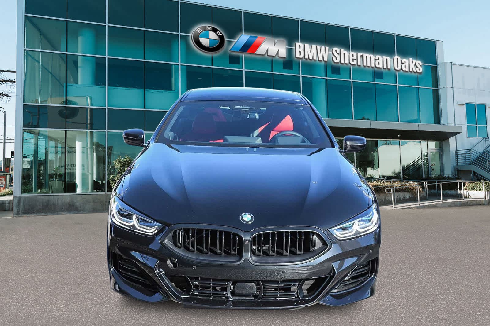 Thumbnail: 2026 BMW 8 Series - 2