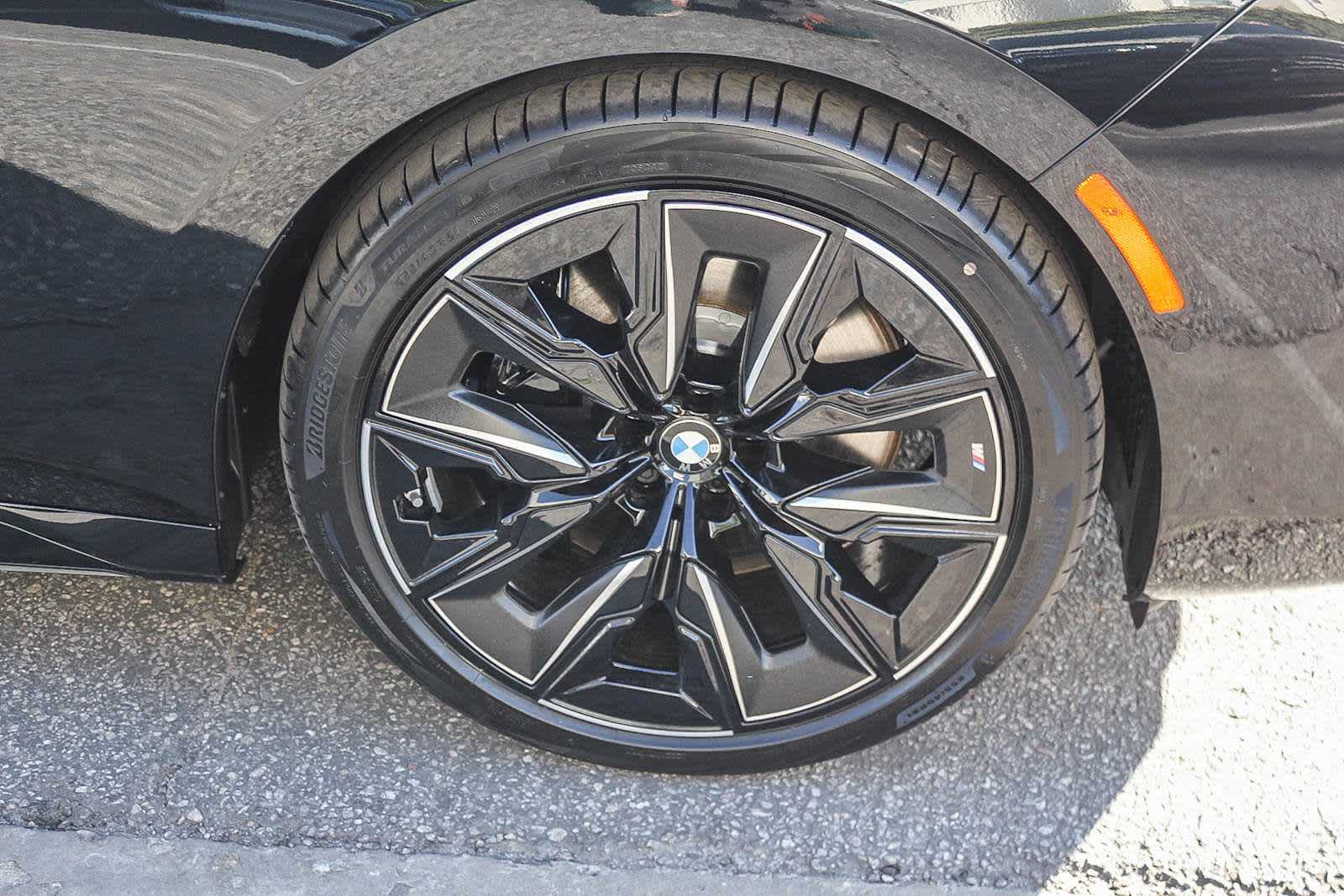 Thumbnail: 2026 BMW 7 Series - 15