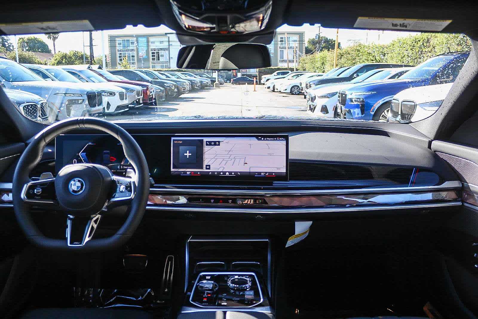 2026 BMW 7 Series 750e - Photo 12