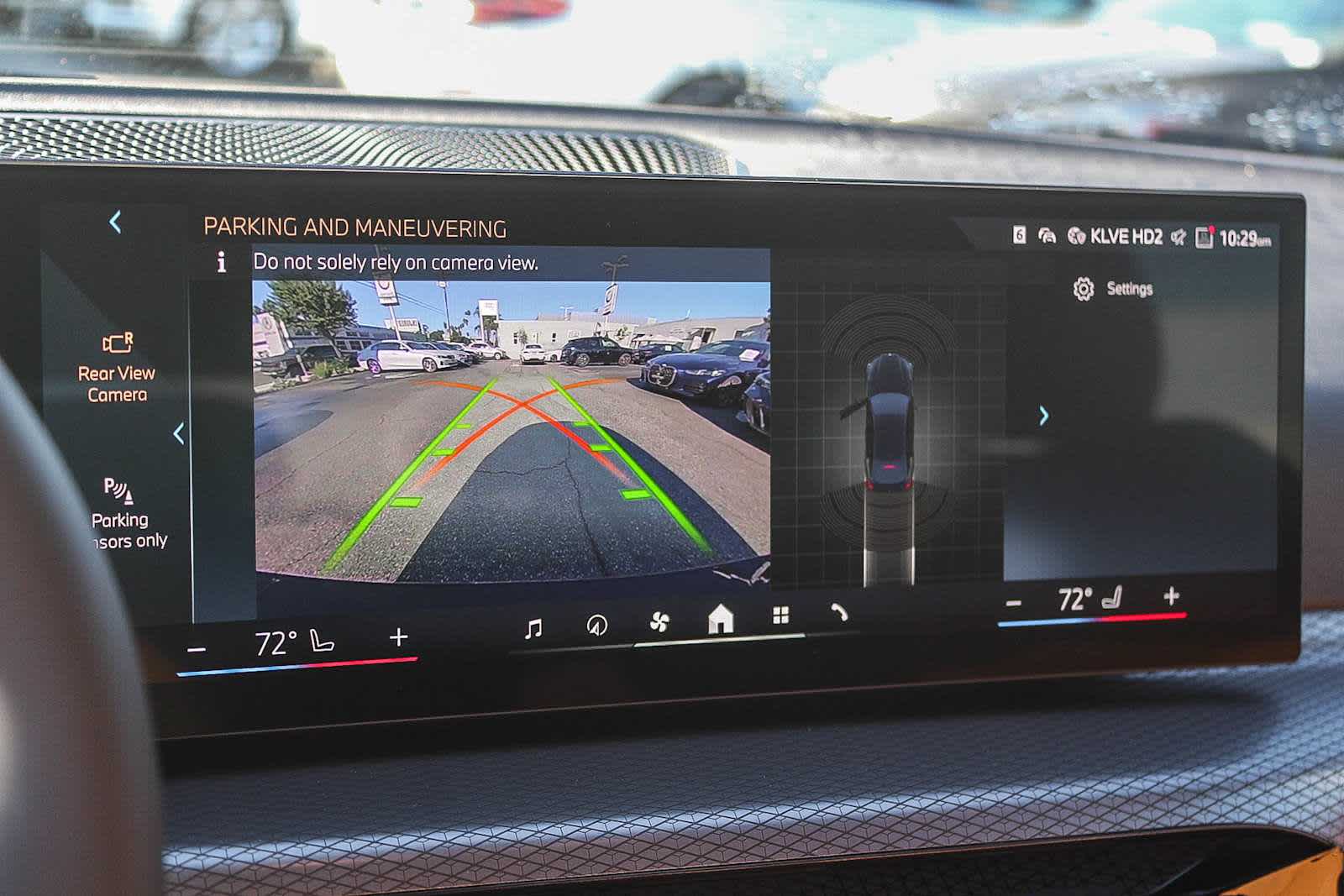 Thumbnail: 2025 BMW i4 - 23