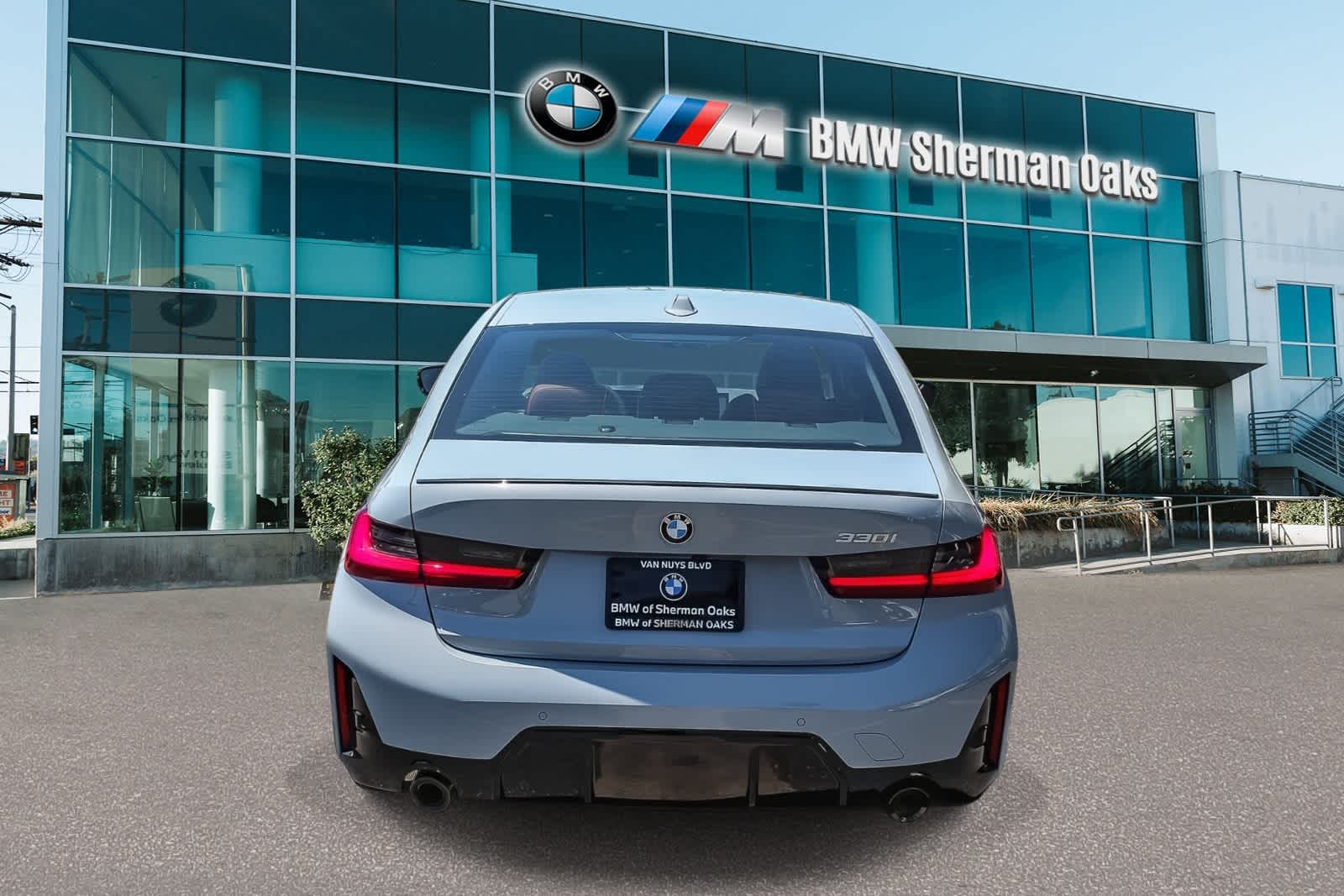 Thumbnail: 2026 BMW 3 Series - 5