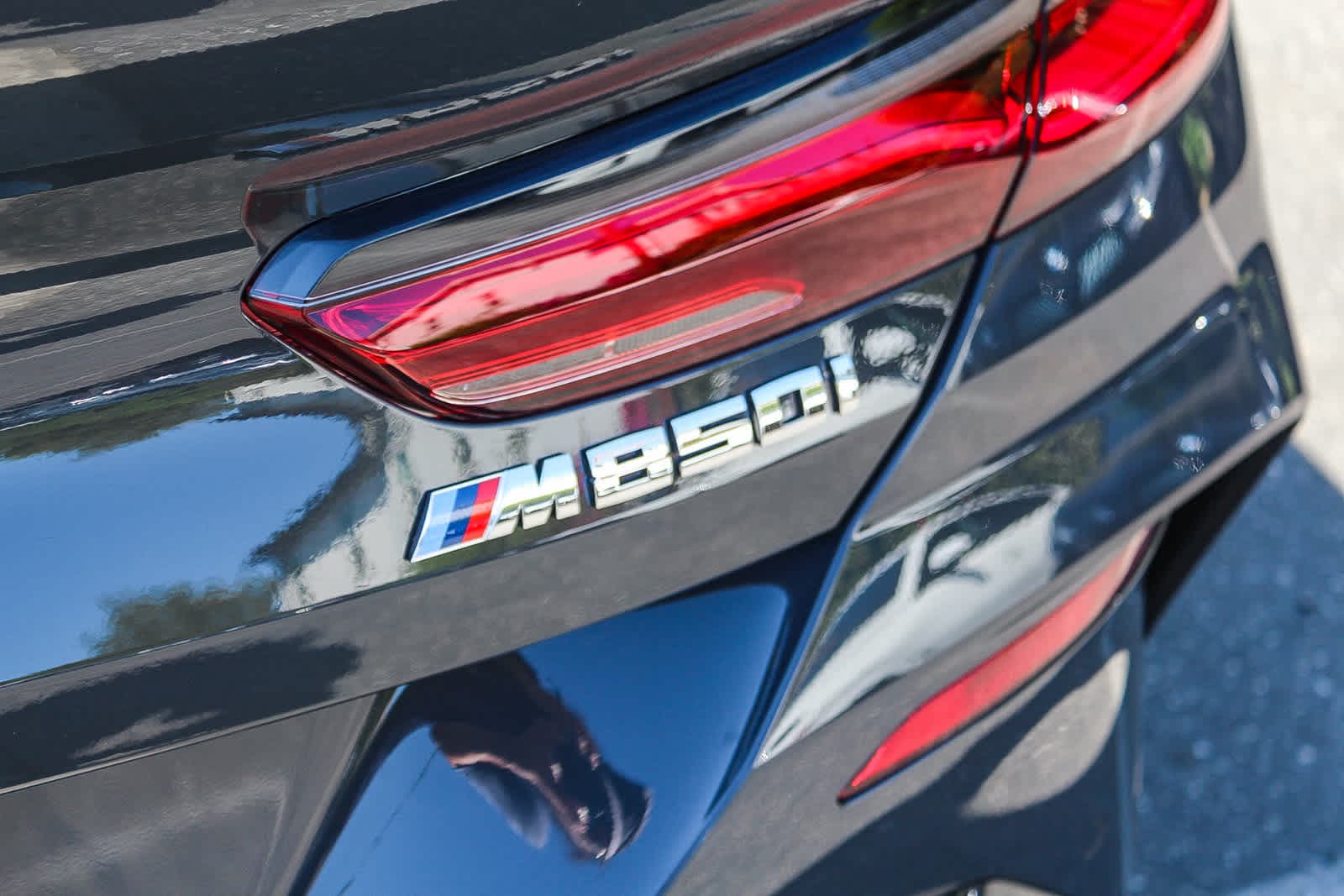 Thumbnail: 2026 BMW 8 Series - 25