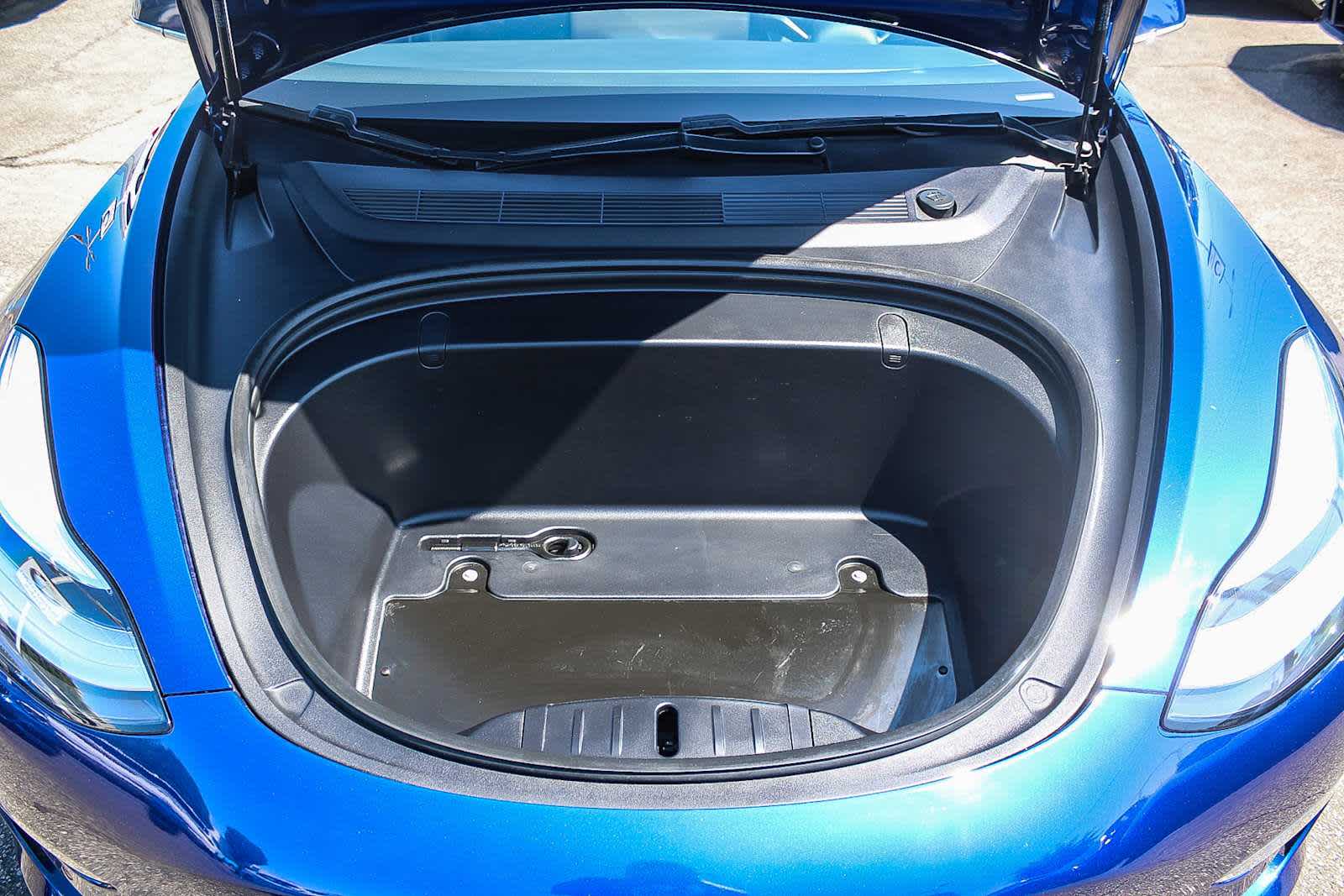 Thumbnail: 2018 Tesla Model 3 - 25