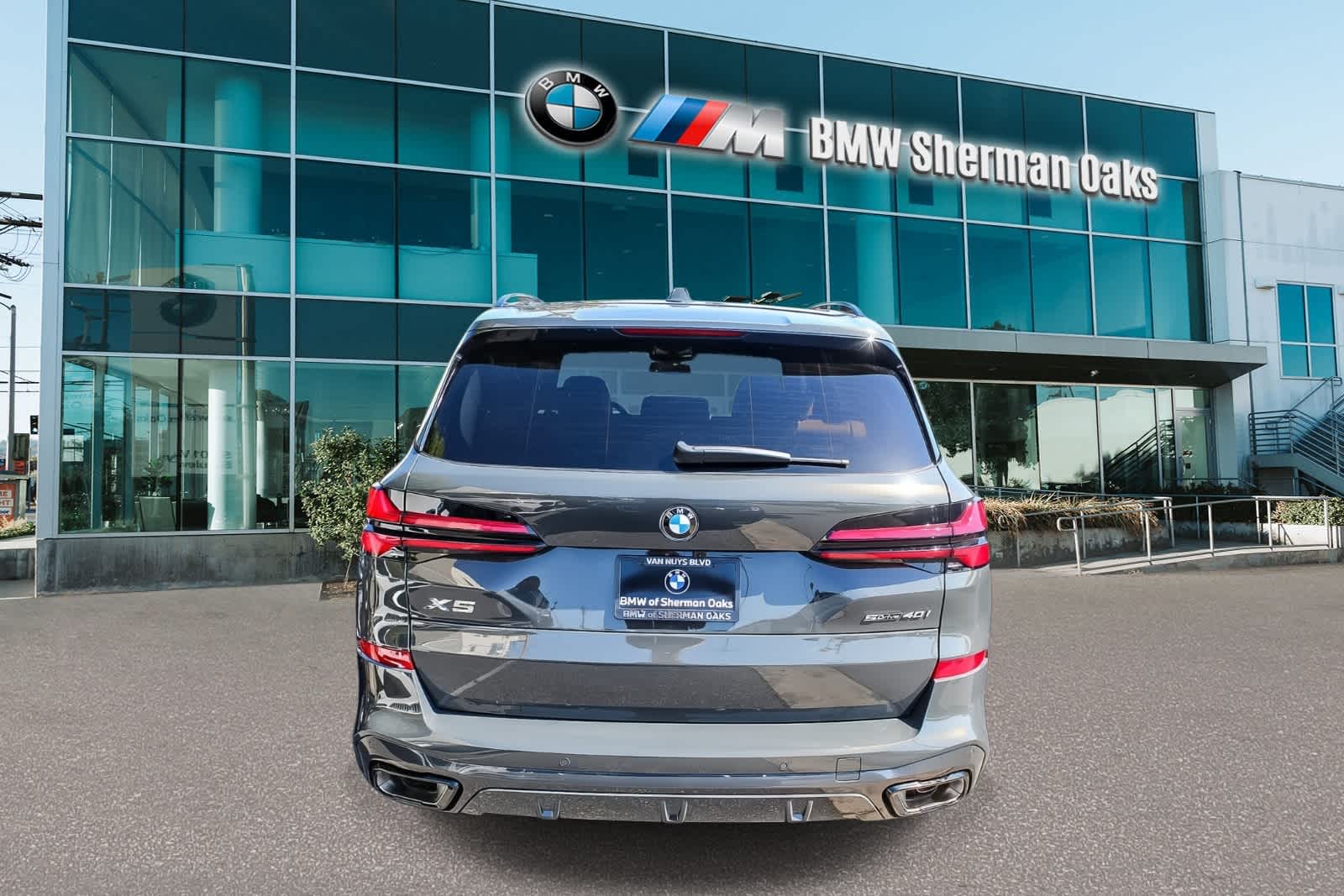 Thumbnail: 2026 BMW X5 - 5