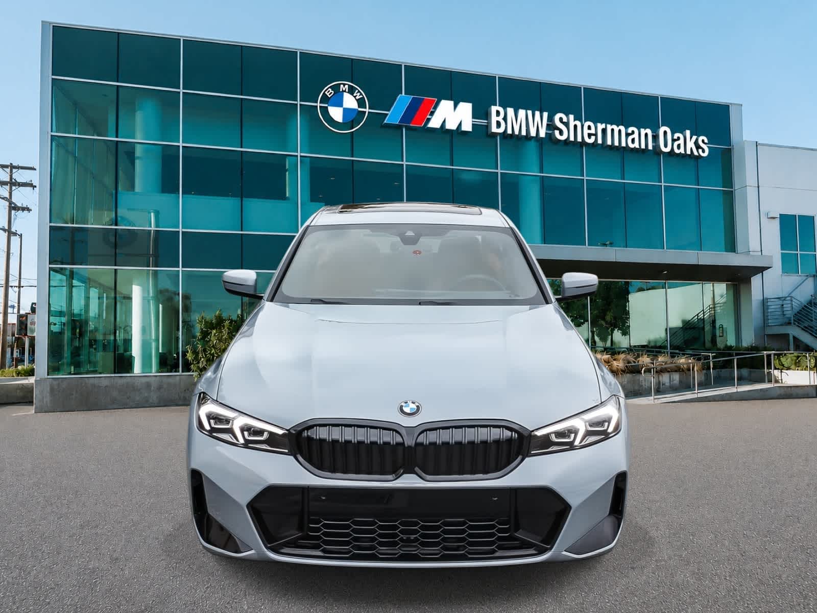 Thumbnail: 2026 BMW 3 Series - 2