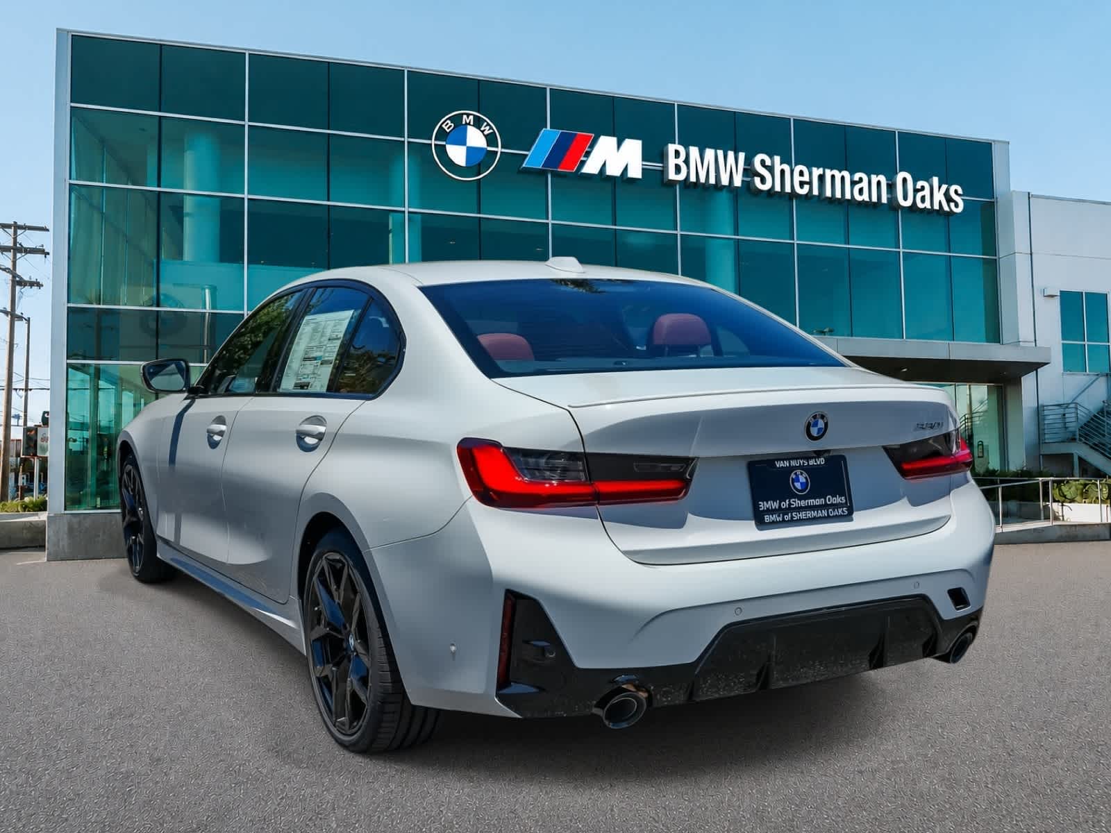 Thumbnail: 2026 BMW 3 Series - 6