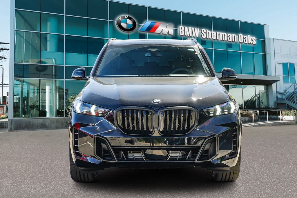 New 2026 BMW X5 sDrive40i SUV