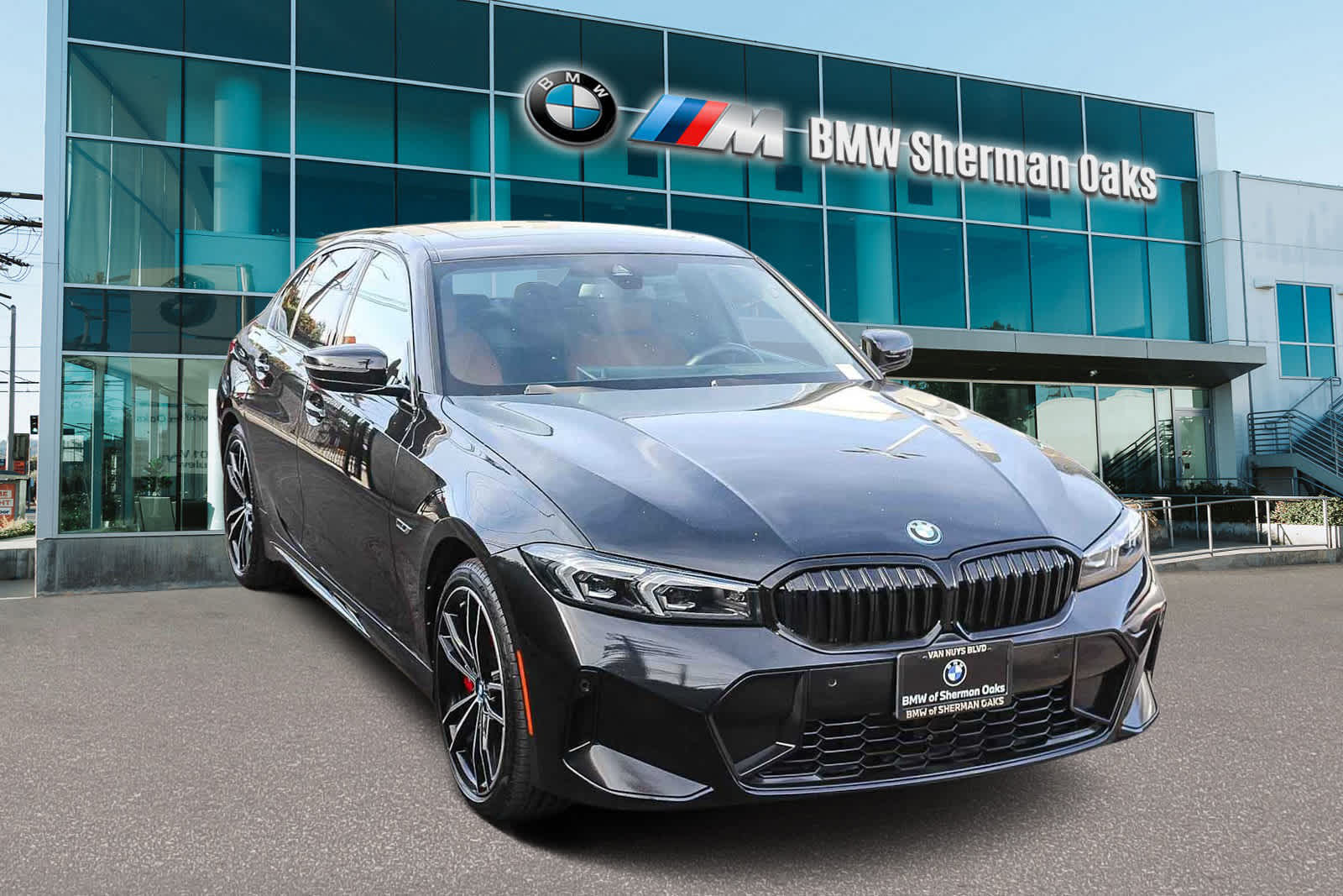 Thumbnail: 2023 BMW 3 Series - 3