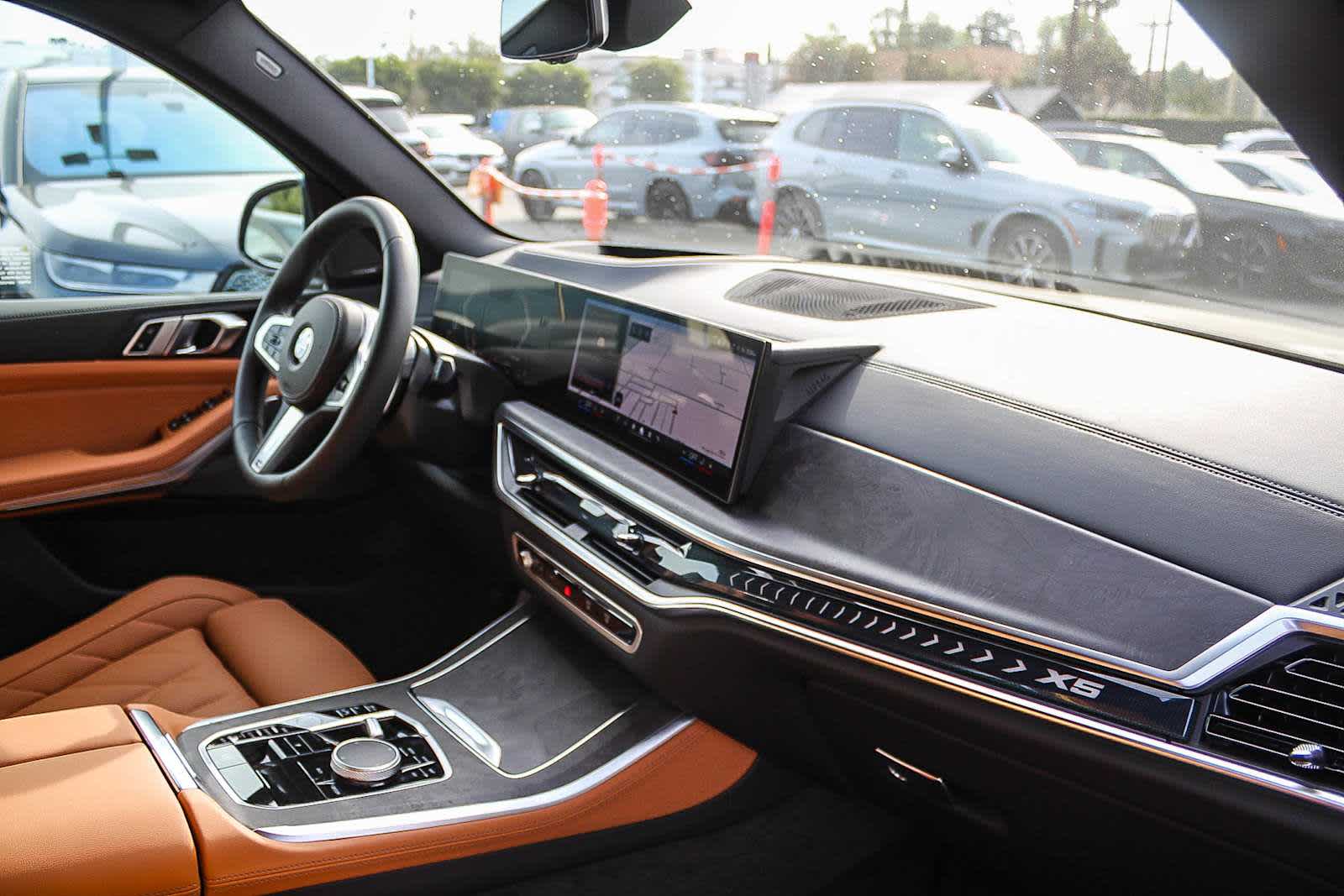 2026 BMW X5 40i - Photo 16
