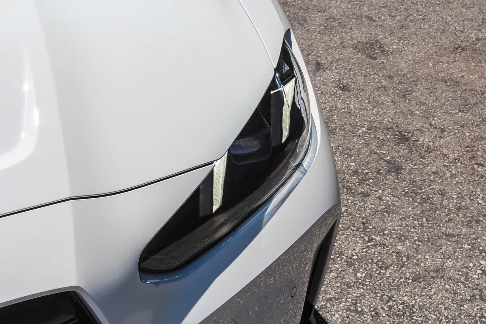 Thumbnail: 2025 BMW M4 - 10