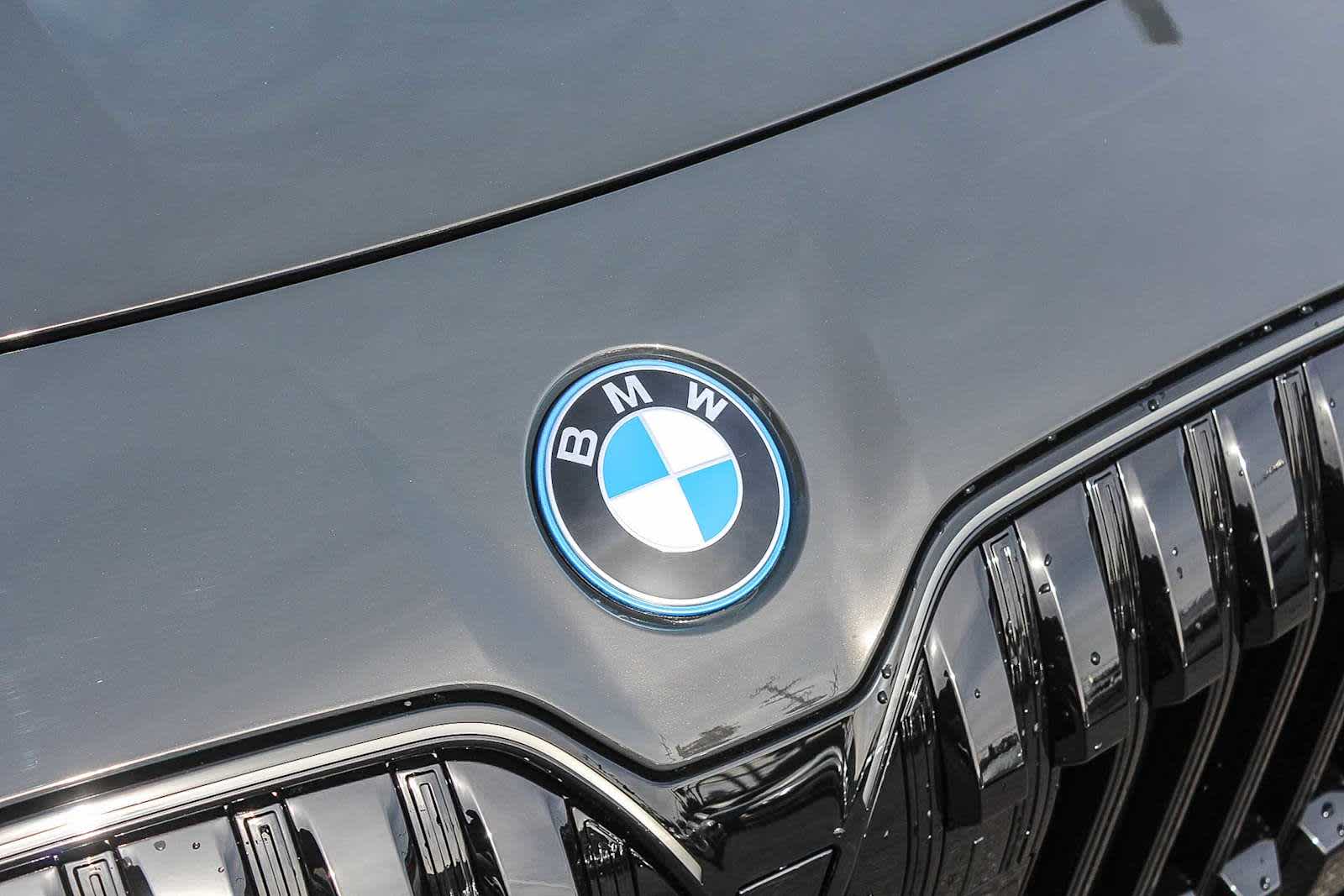 Thumbnail: 2026 BMW 7 Series - 11