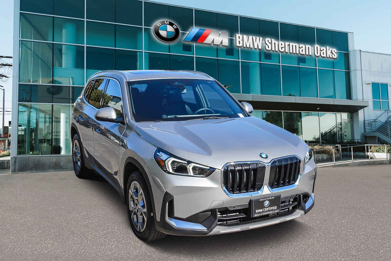 2023 Bmw X1 XDrive28i photo 2