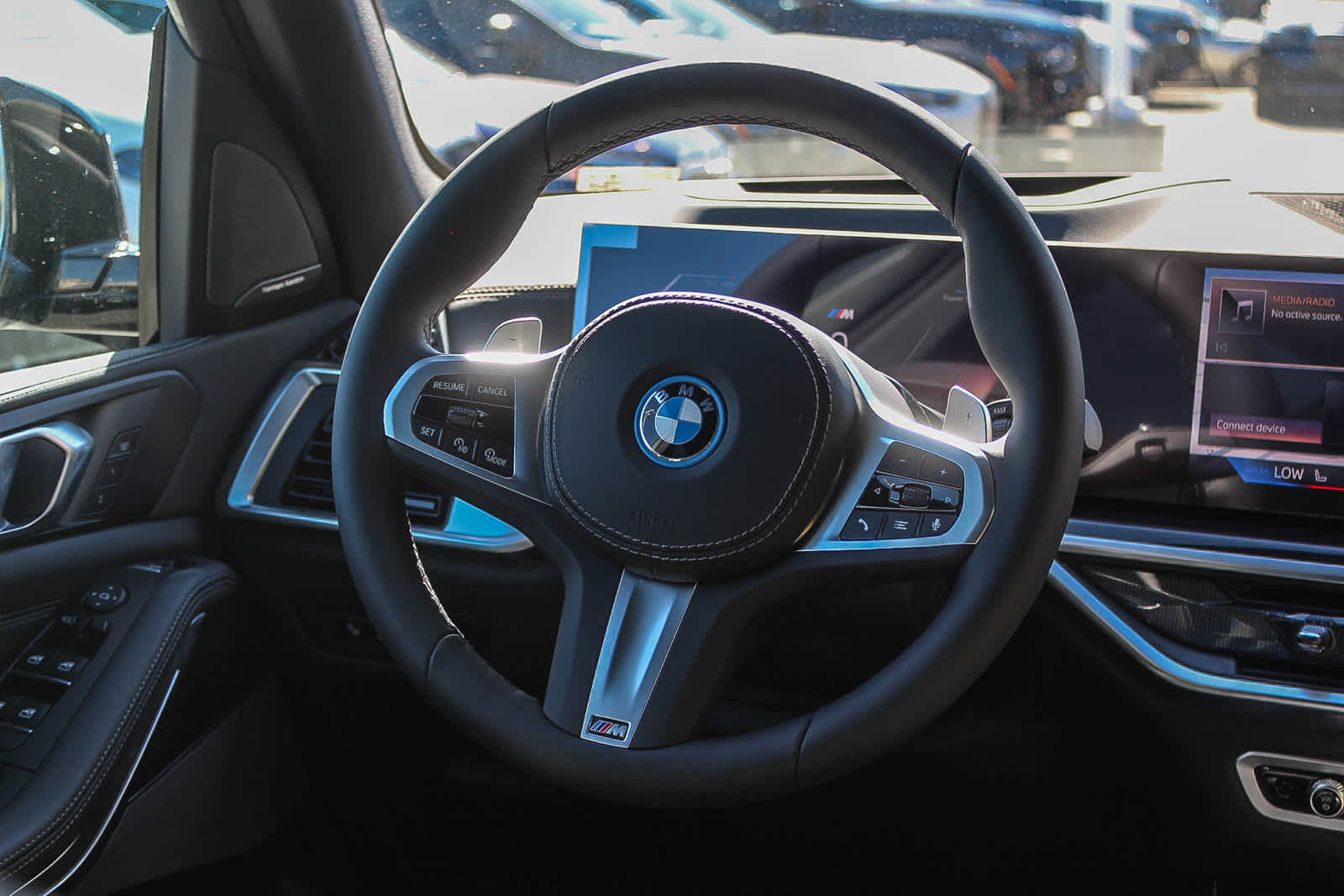 Thumbnail: 2026 BMW X5 - 15