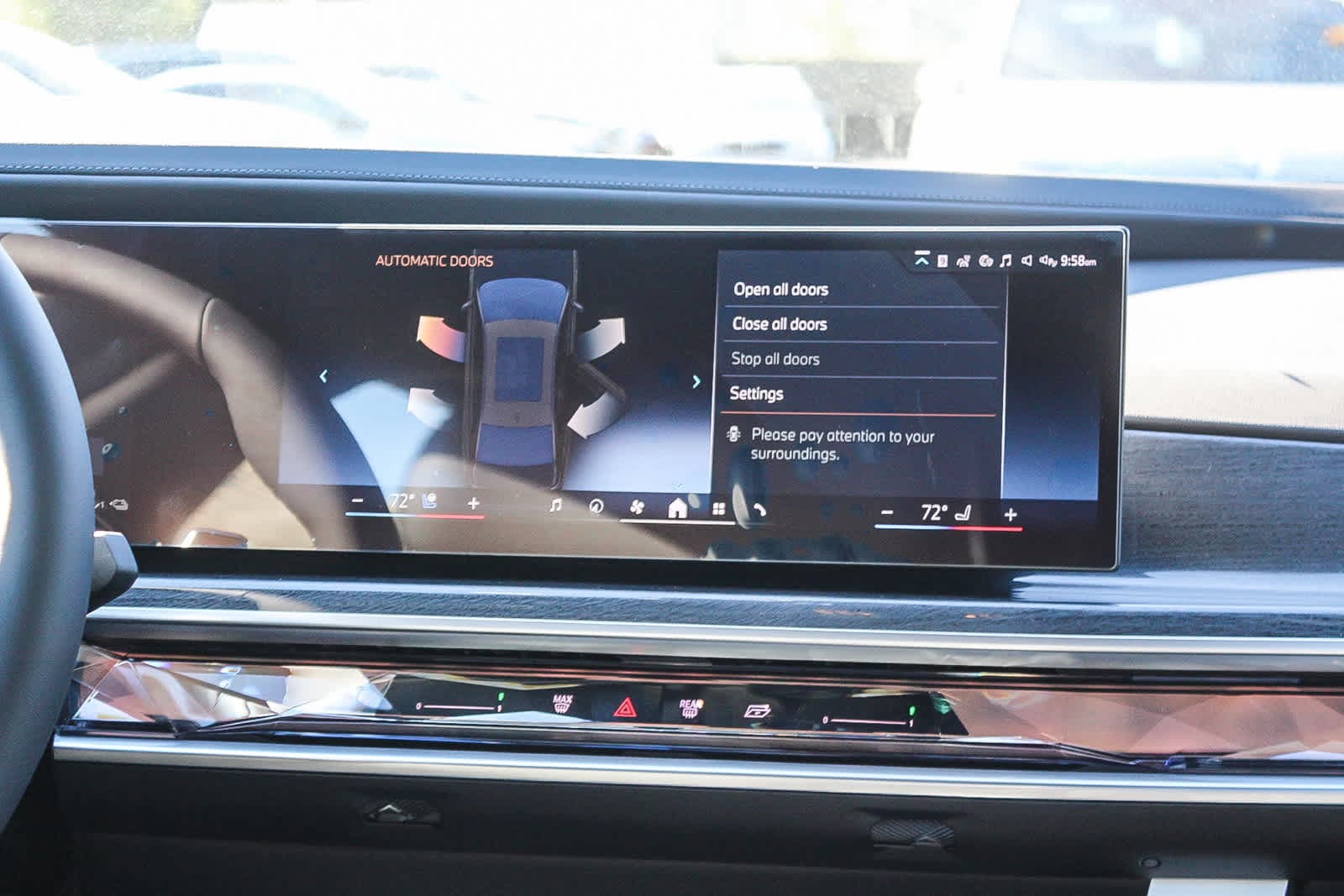 Thumbnail: 2026 BMW 7 Series - 14