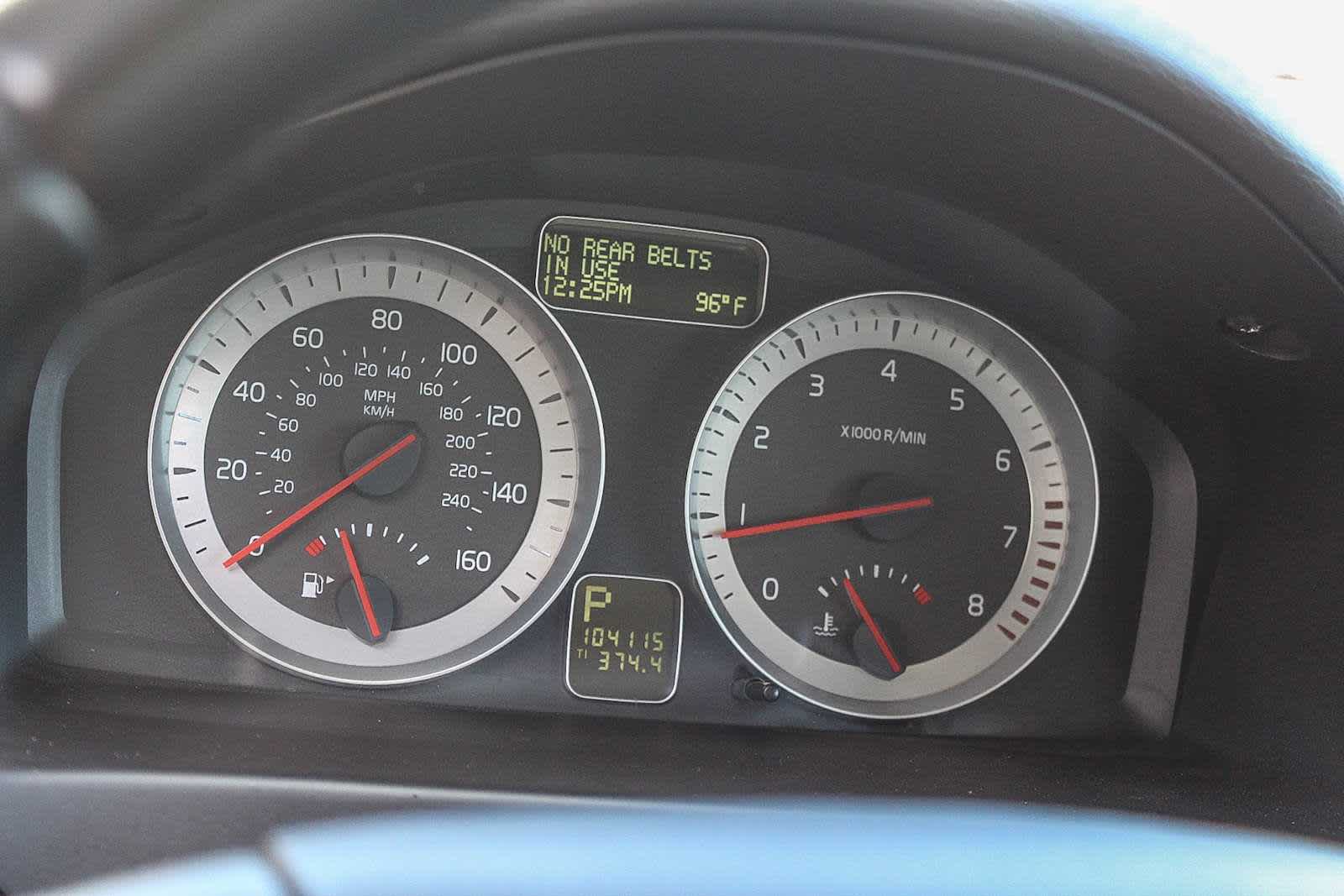 Thumbnail: 2013 Volvo C70 - 20