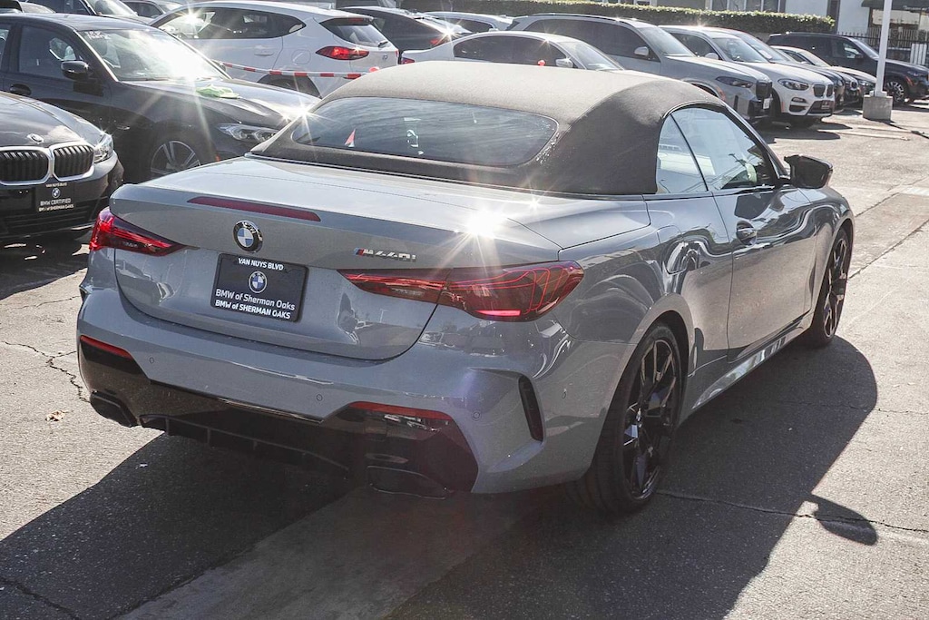 New 2026 BMW M440i Convertible