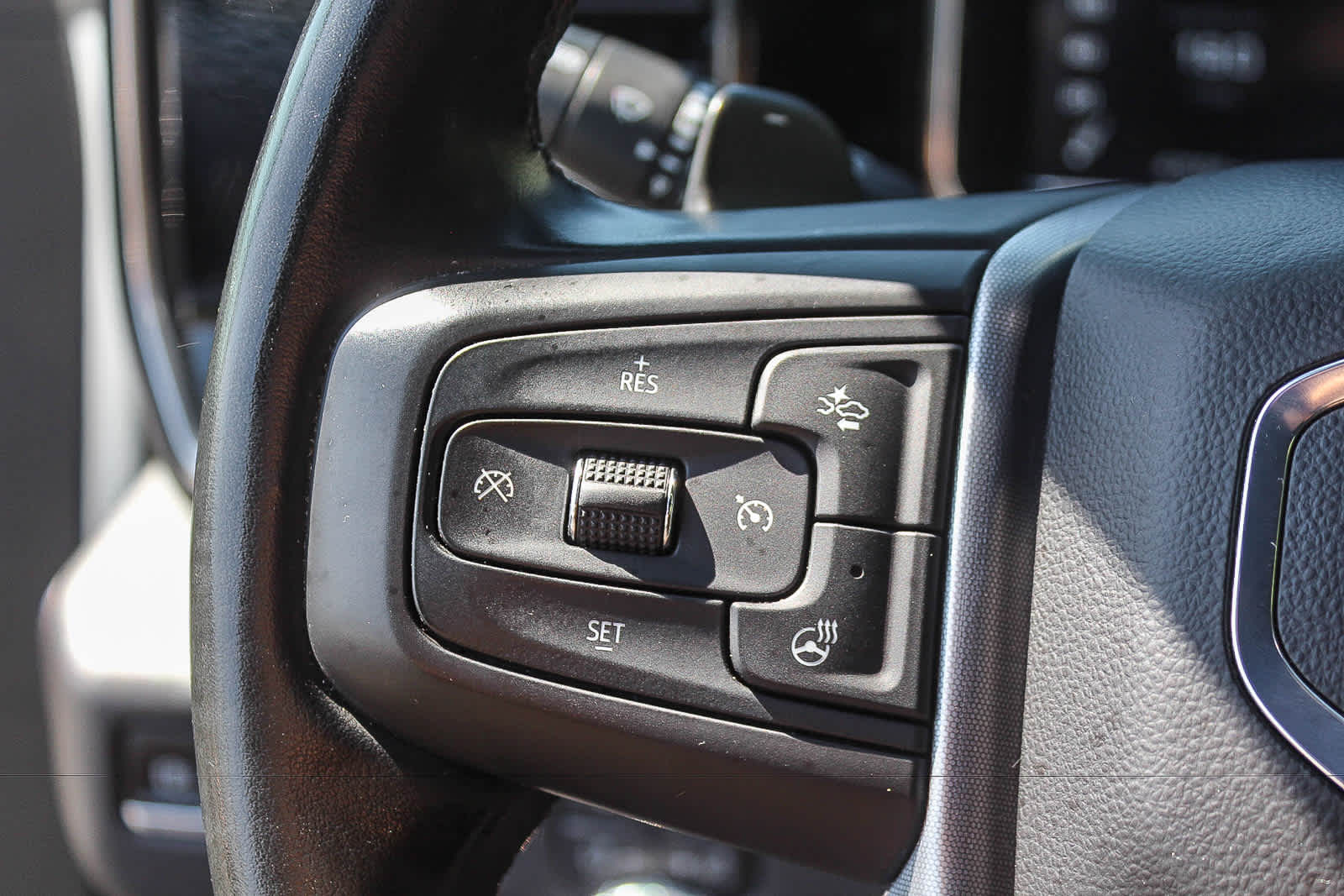 Thumbnail: 2024 GMC Sierra 1500 - 23