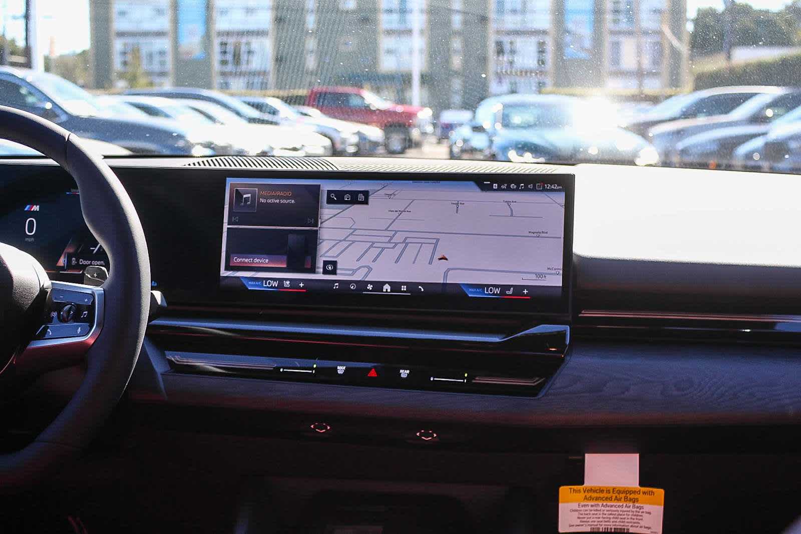 Thumbnail: 2026 BMW 5 Series - 13