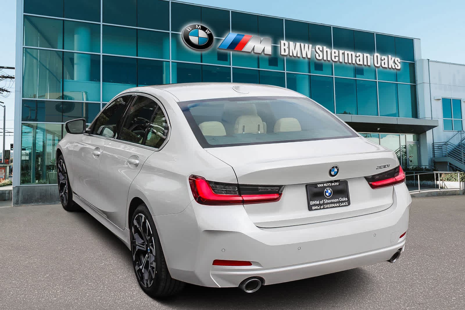 Thumbnail: 2025 BMW 3 Series - 6