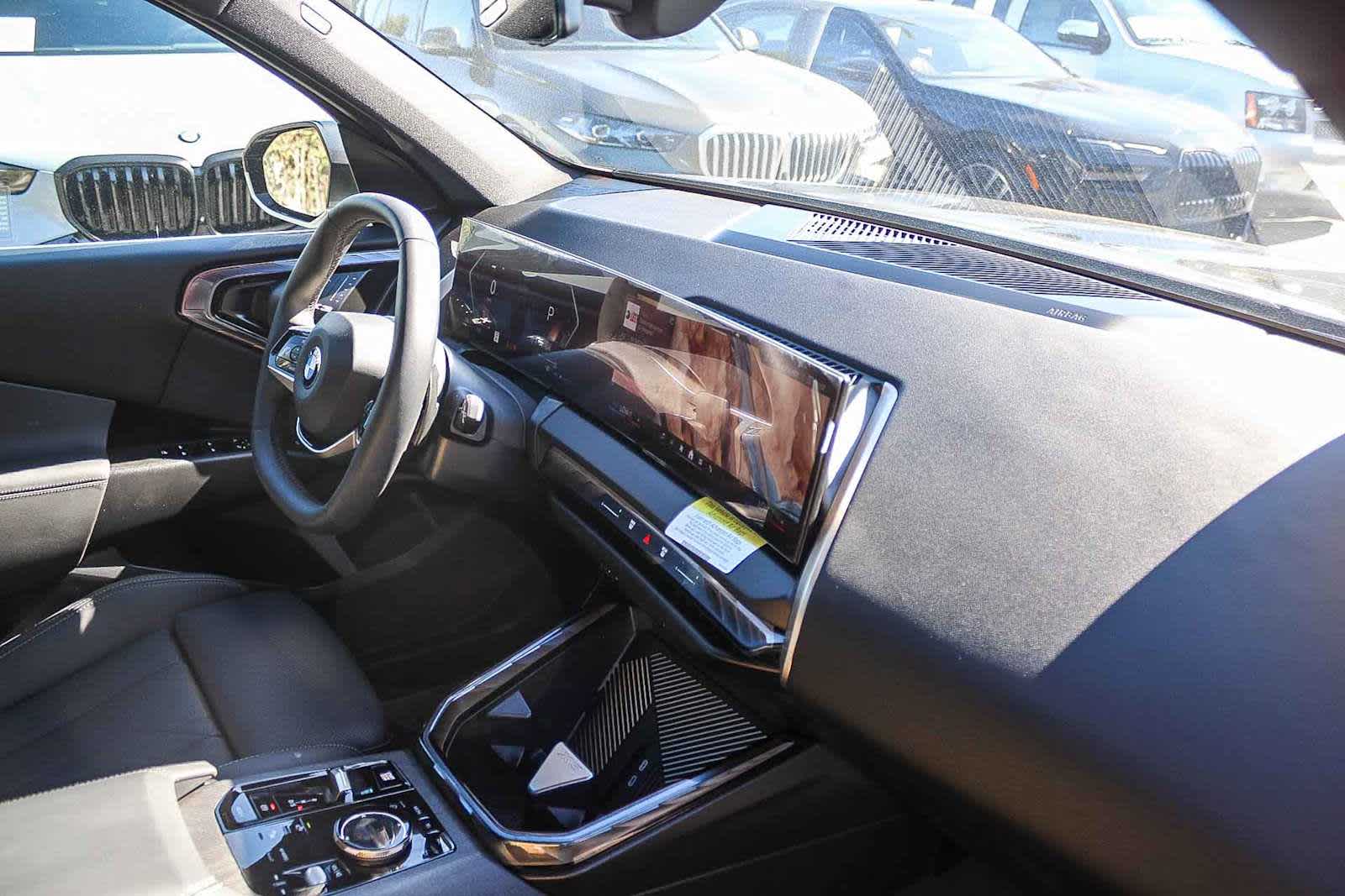 Thumbnail: 2025 BMW X3 - 16