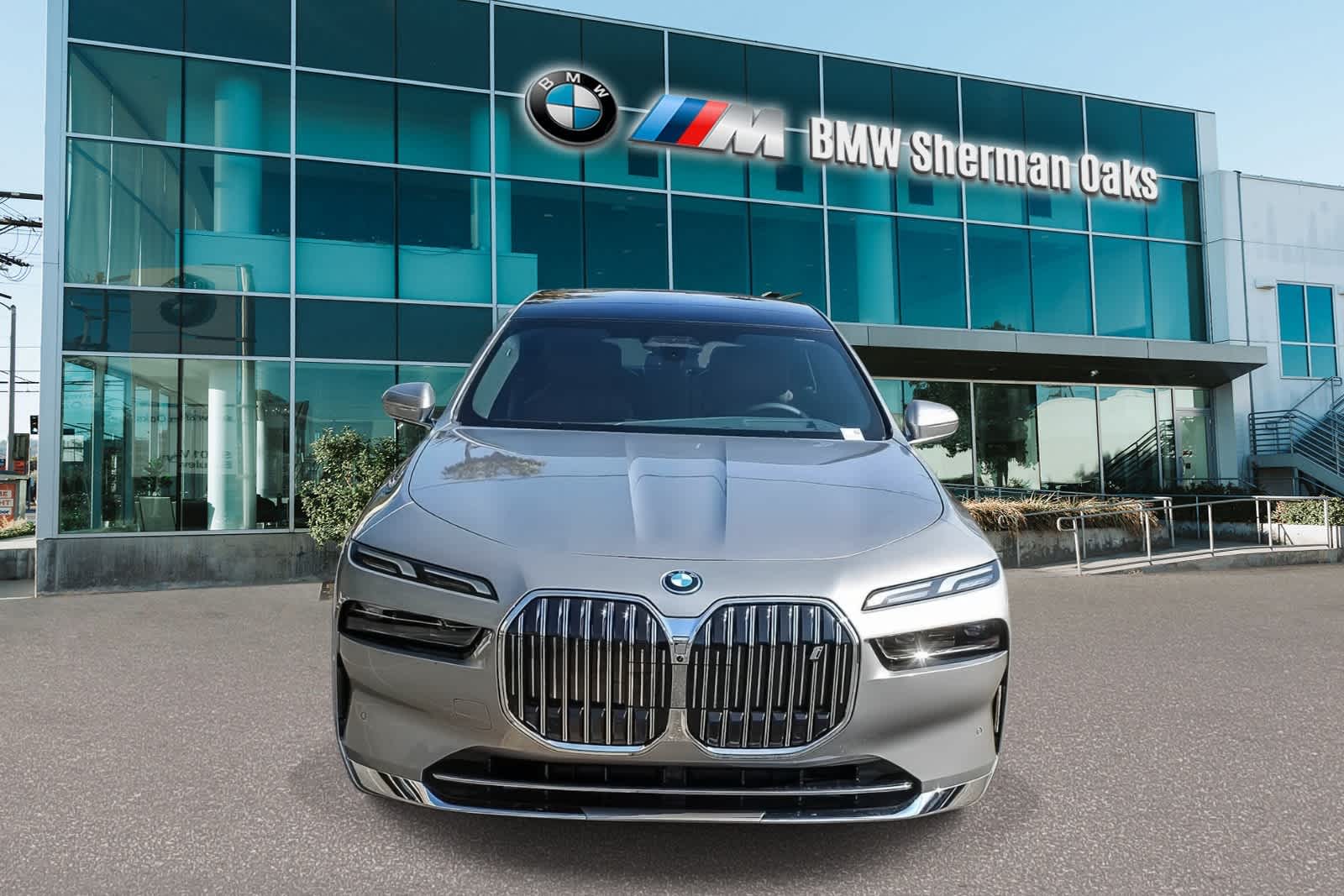 Thumbnail: 2026 BMW i7 - 2