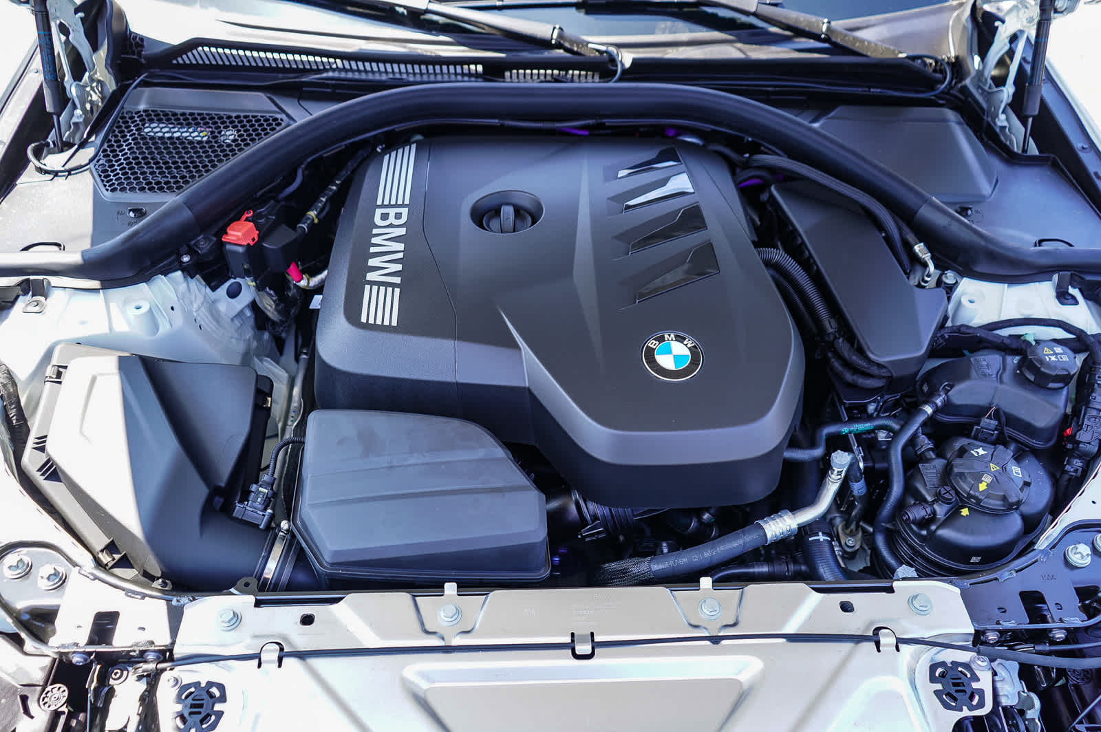Thumbnail: 2026 BMW 3 Series - 27