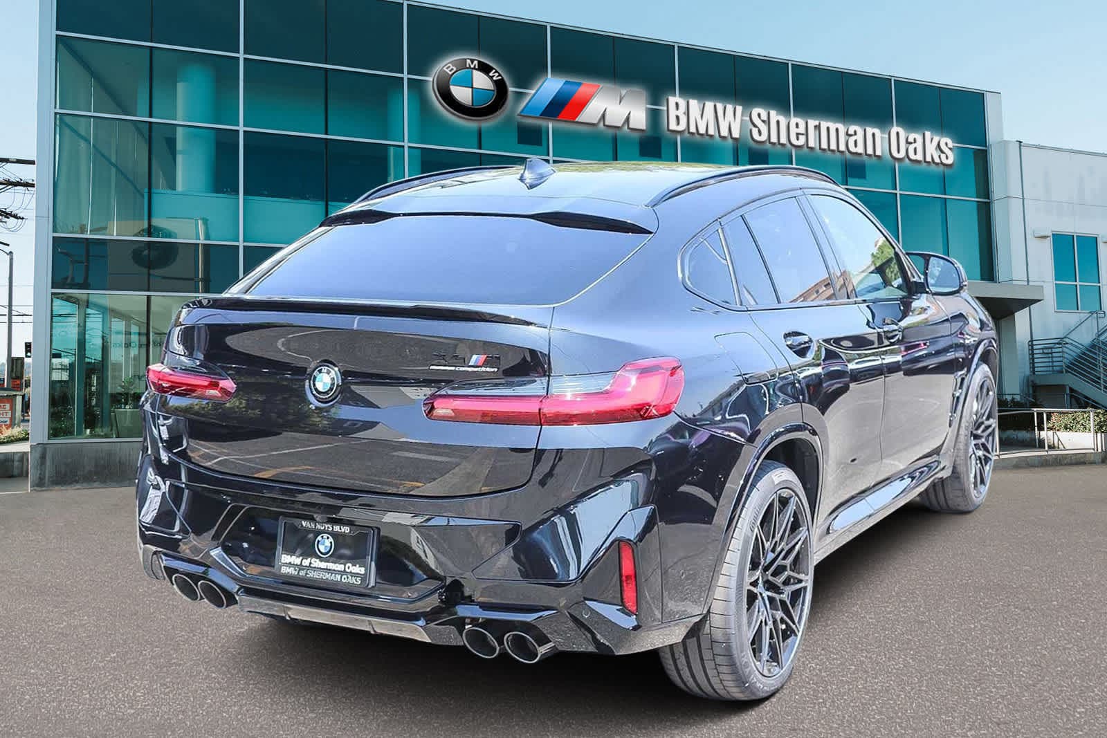 Thumbnail: 2025 BMW X4 - 4